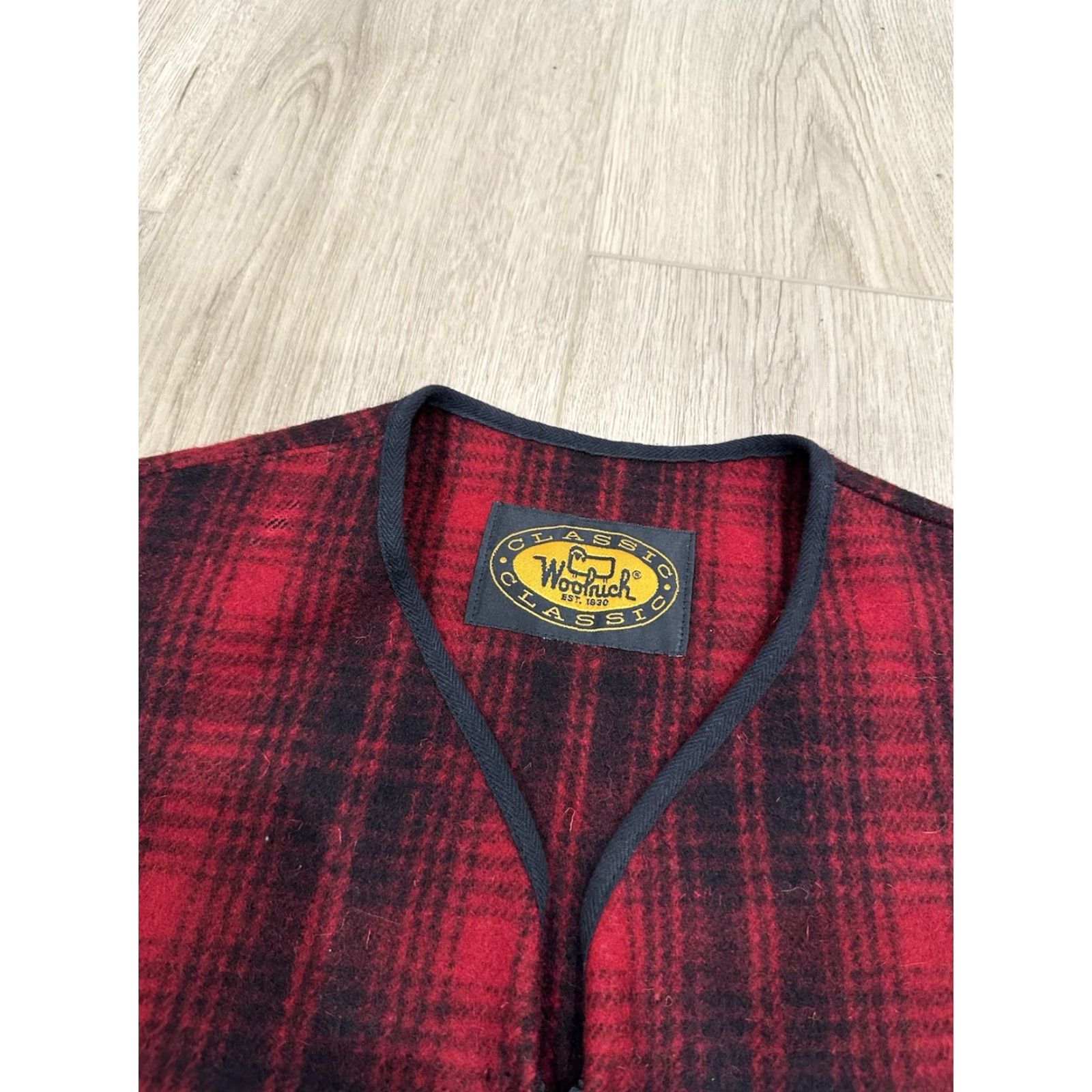 Vintage VINTAGE Woolrich Vest Wool Red Plaid Full Zip 4-Pocket Men L/XL Wool Size US L / EU 52-54 / 3 - 4 Thumbnail