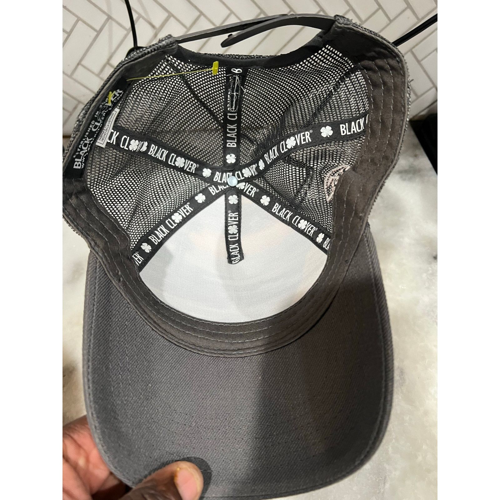 Other Black Clover Topgolf Trucker Hat Snapback Print Mesh Cap Size ONE SIZE - 5 Thumbnail