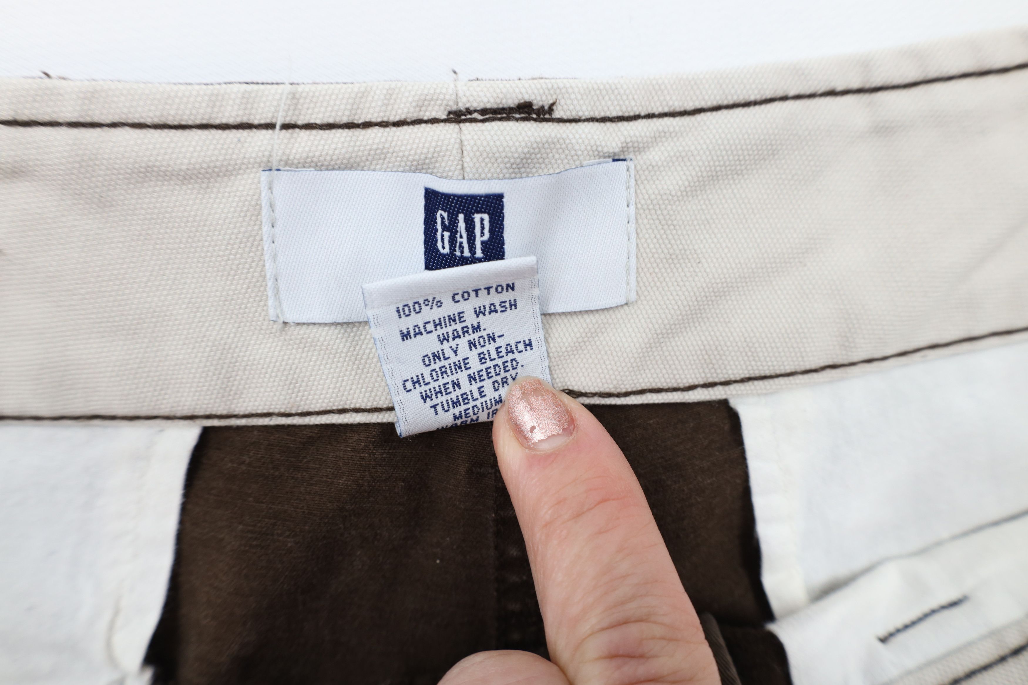 Gap × Vintage Vintage Gap Above Knee Heavyweight Cargo Shorts Brown Cotton Size US 36 / EU 52 - 9 Thumbnail