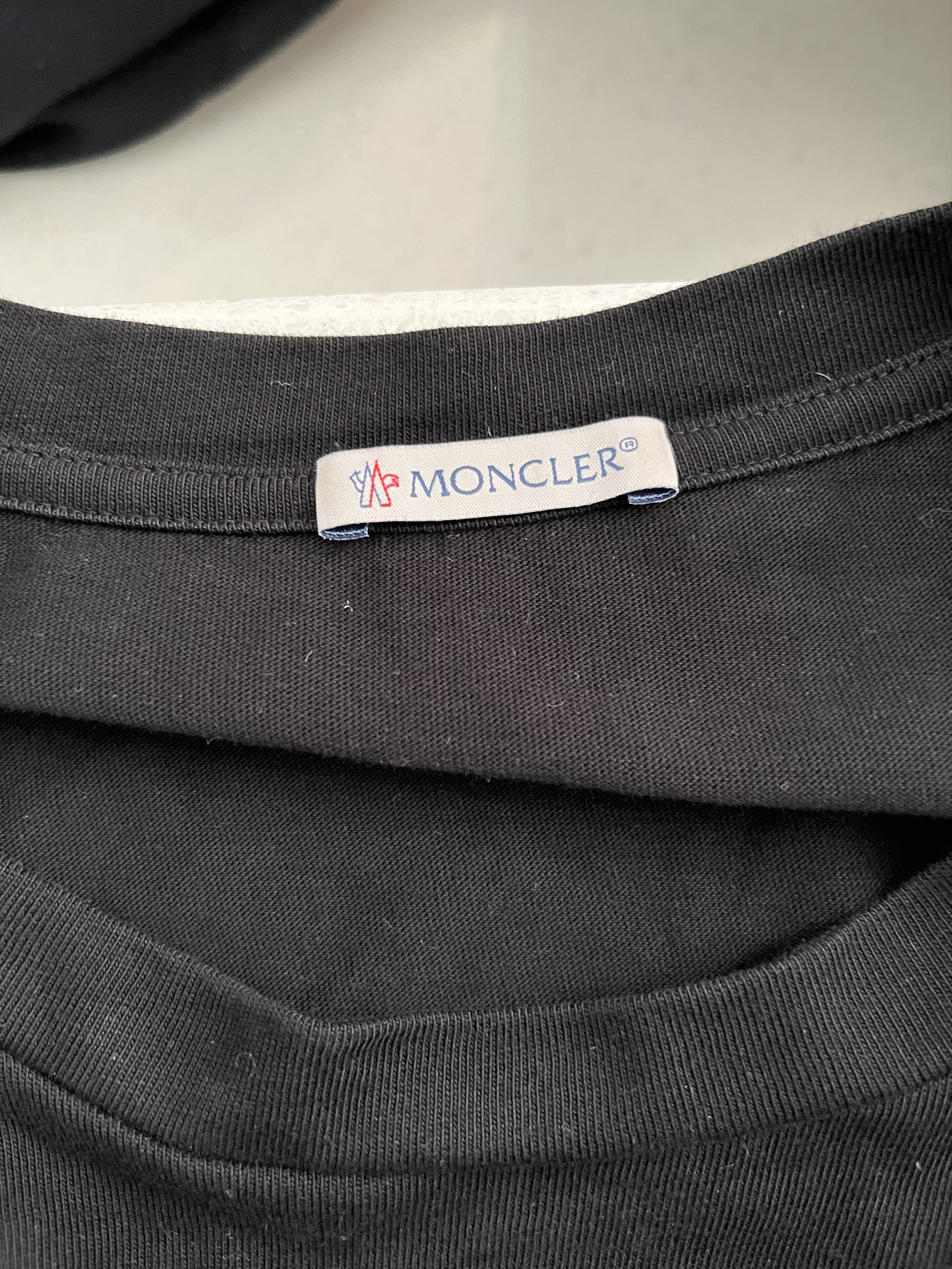 Moncler Moncler Black on Black M T-Shirt w Moncler Bedge Size US XL / EU 56 / 4 - 3 Thumbnail