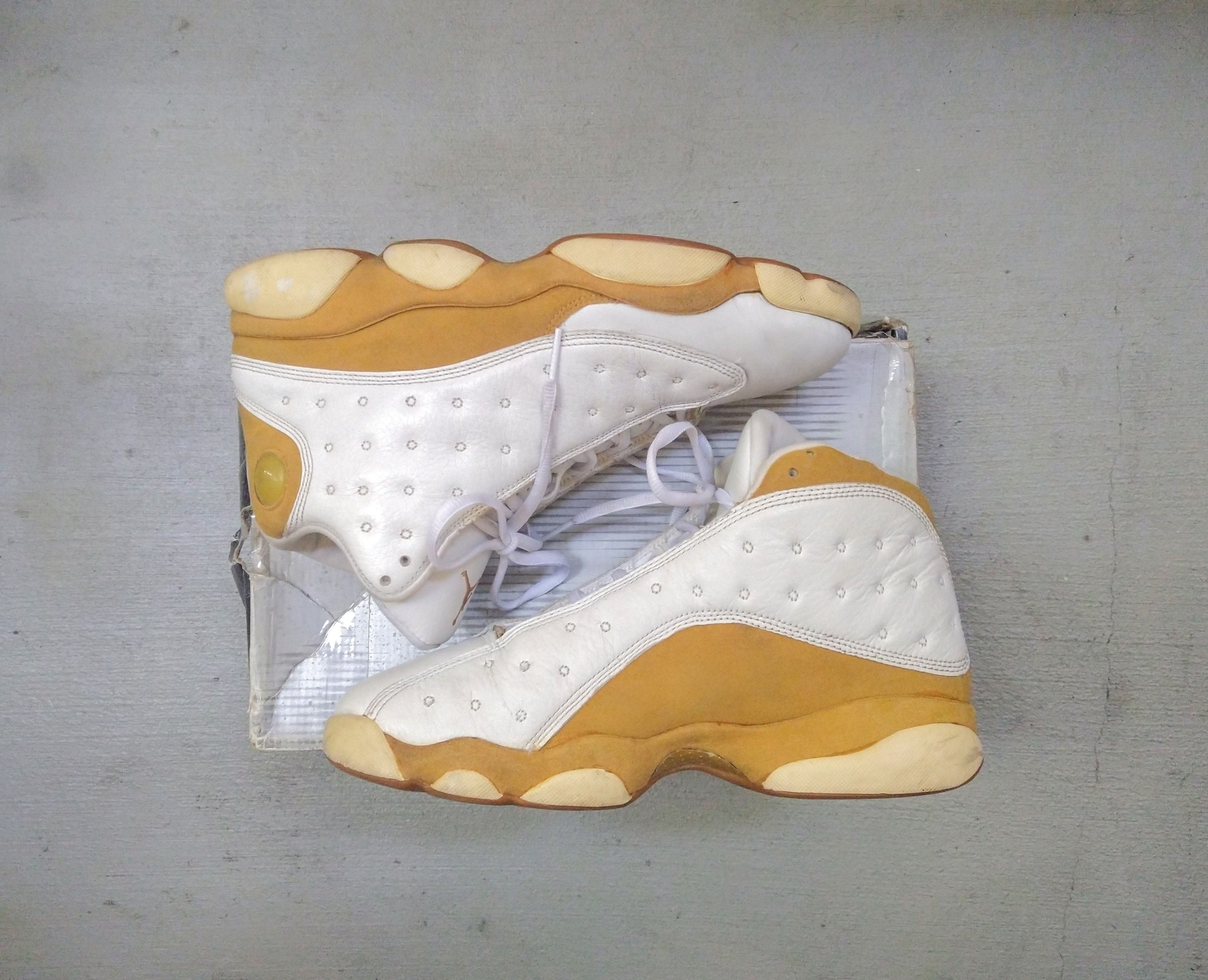 Jordan Brand Nike Air Jordan 13 Retro Wheat Size 8.5 2004 309259-171 Y2K Size US 8.5 / EU 41-42 - 1 Thumbnail