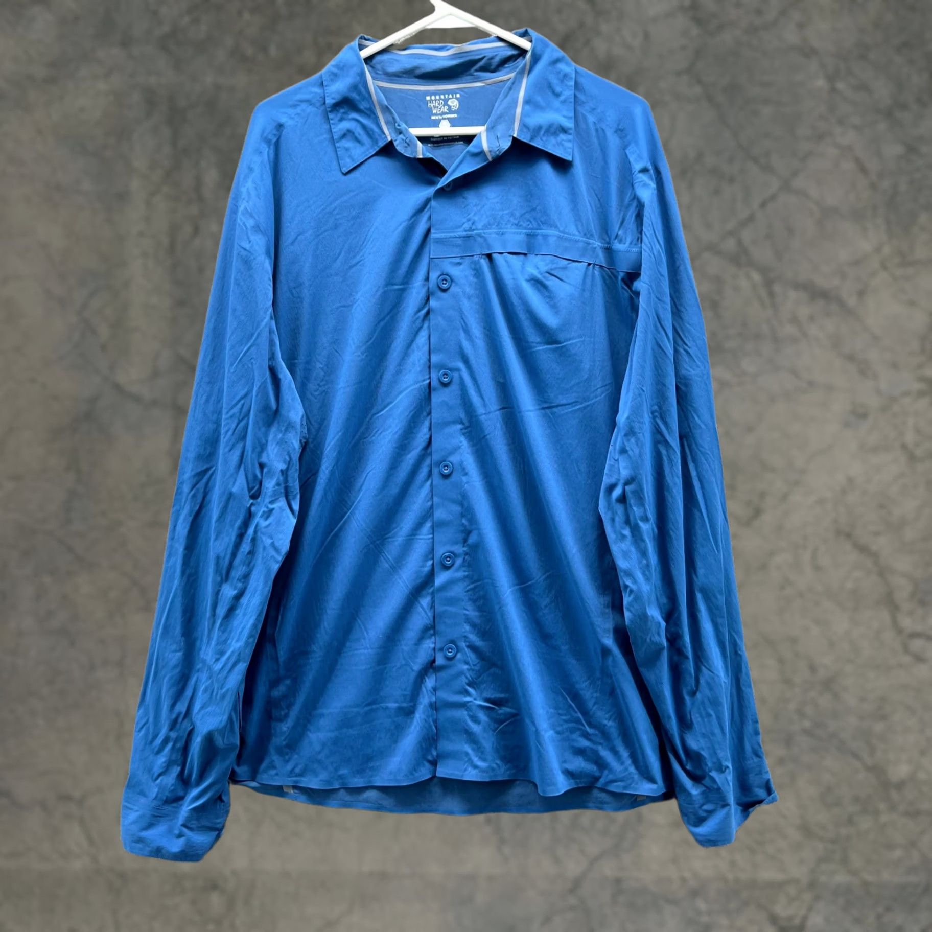 Mountain Hardwear VINTAGE Mountain Hardwear Button-Down Shirt Men XL Blue Knit Stretch All Seasons Size US XL / EU 56 / 4 - 1 Thumbnail