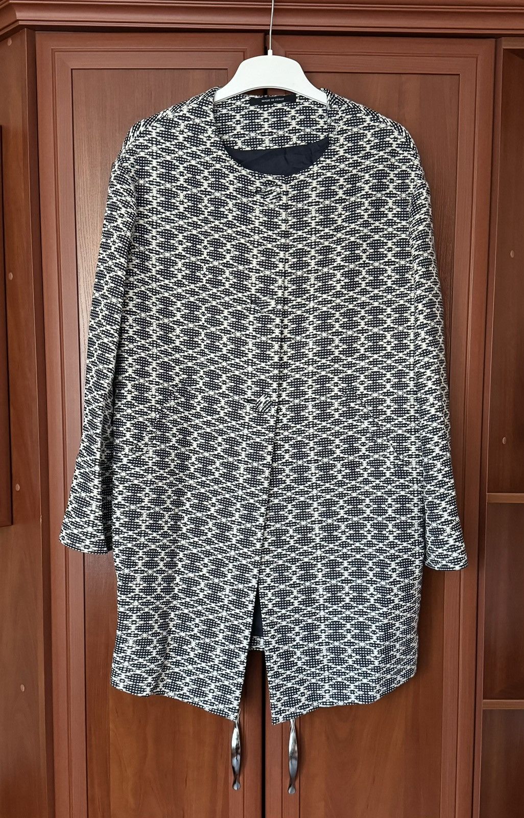 Tagliatore Tagliatore IT46wmns all printed coat jacket long blazer cape Size L / US 10 / IT 46 - 20 Thumbnail