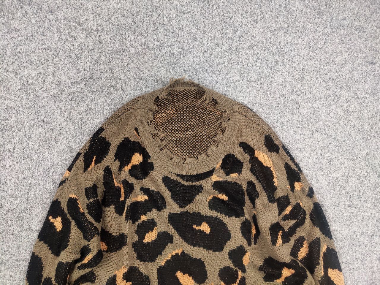 Japanese Brand Vtg Japan Leopard Hysteric Glamour Style Distressed Sweater Size US M / EU 48-50 / 2 - 4 Thumbnail