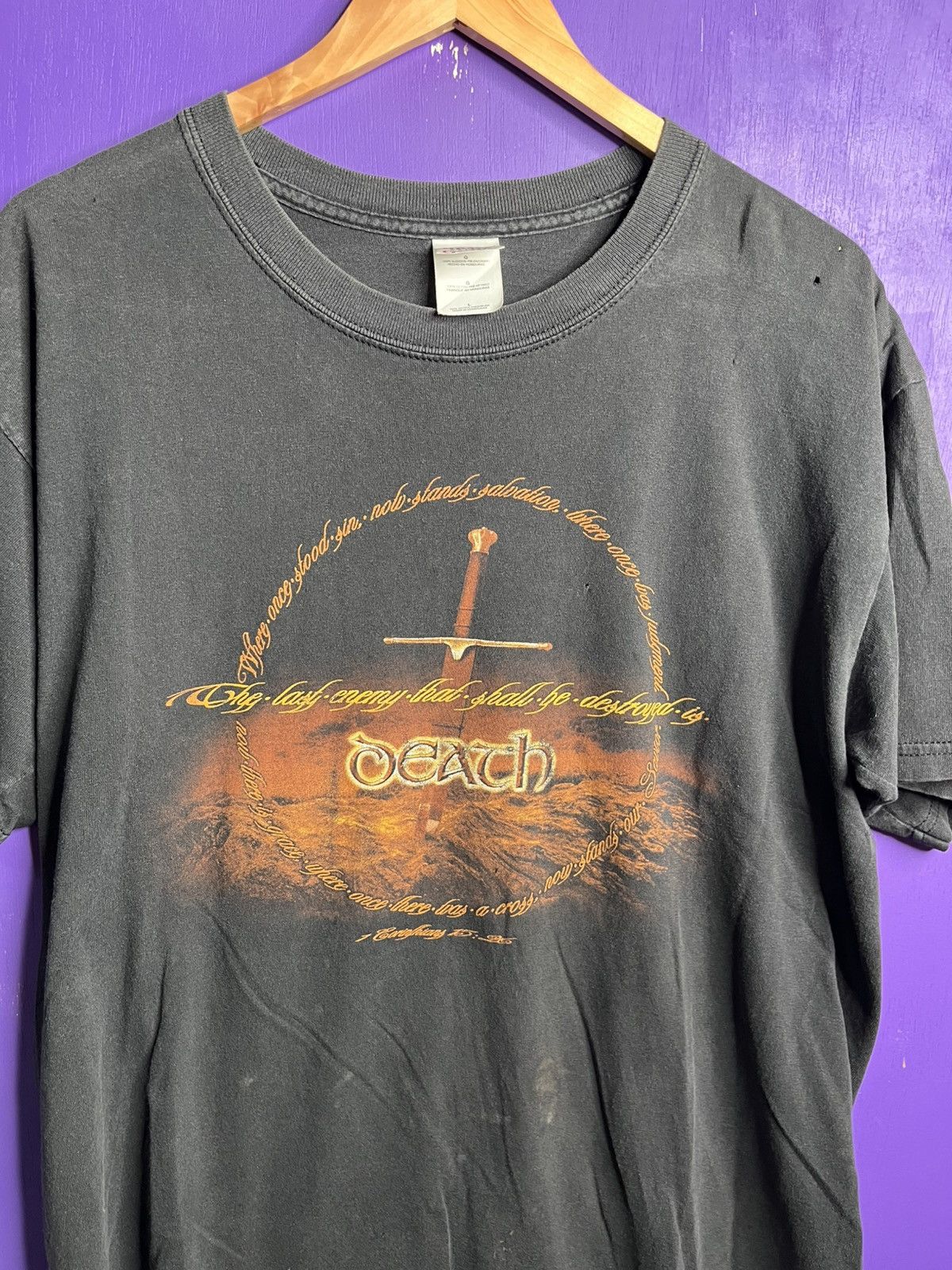 Vintage Vintage 90s Jesus lord of the kings faded t-shirt Size US L / EU 52-54 / 3 - 3 Thumbnail