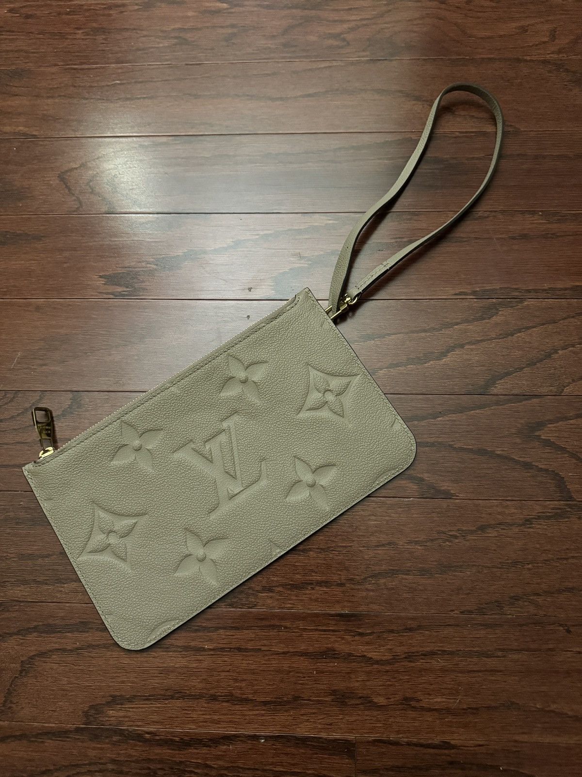Louis Vuitton Louis Vuitton Neverfull Empreinte Pochette New Size ONE SIZE - 2 Thumbnail