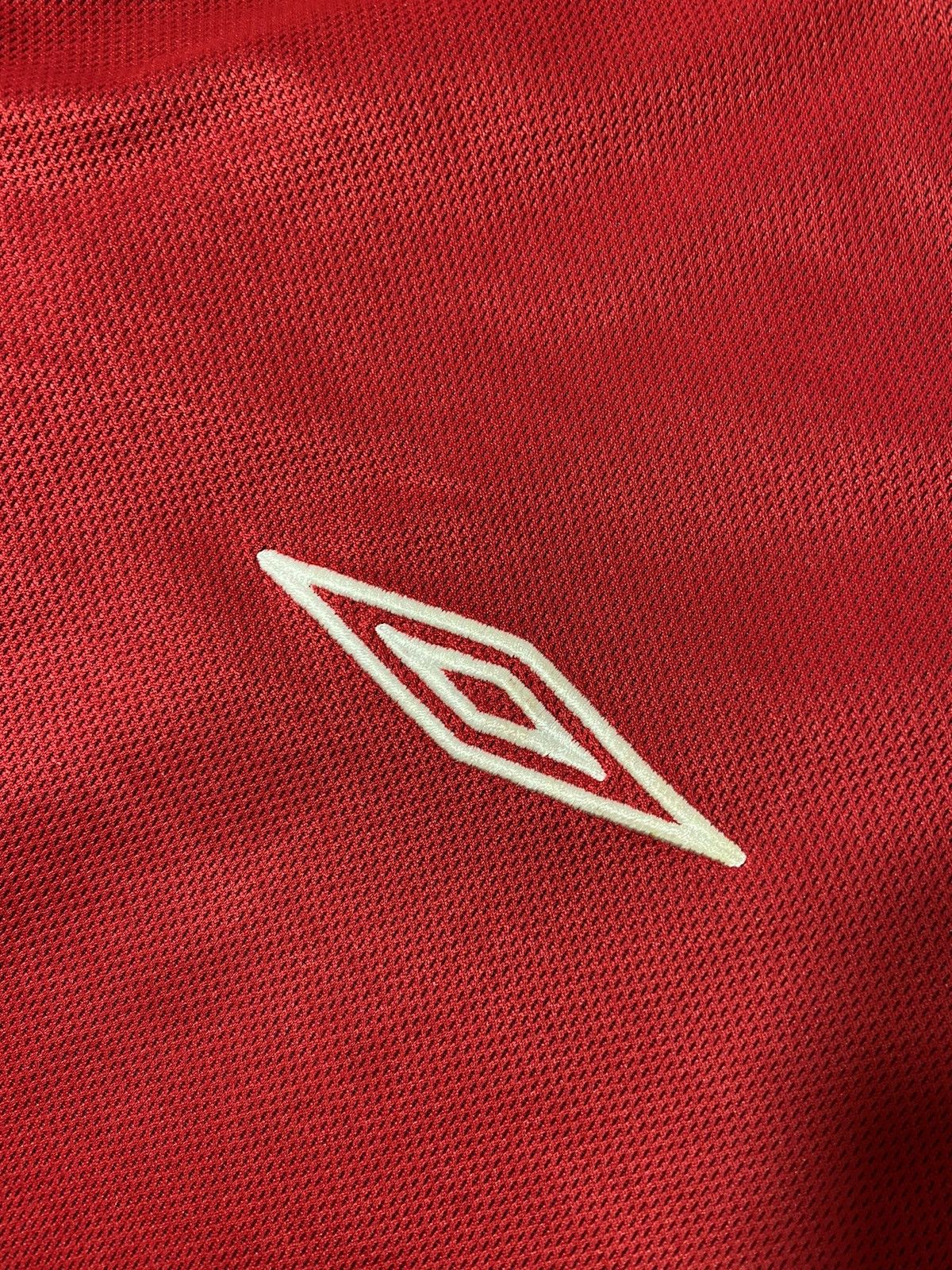 Umbro × Vintage England 2004 Umbro Vintage Football Jersey Double-sided tee Size US L / EU 52-54 / 3 - 4 Thumbnail