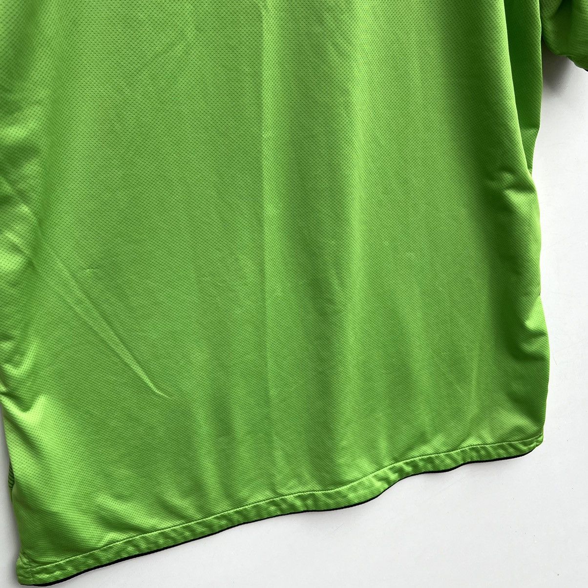 Nike CELTIC 2010 2011 SHIRT FOOTBALL SOCCER JERSEY Nike Size US L / EU 52-54 / 3 - 11 Thumbnail