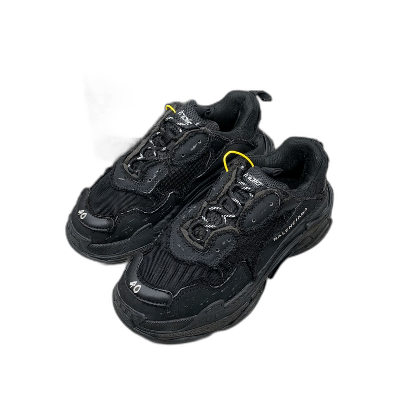 Balenciaga balenciaga triples black dad shoes Size US 10 / EU 43 - 1 Thumbnail
