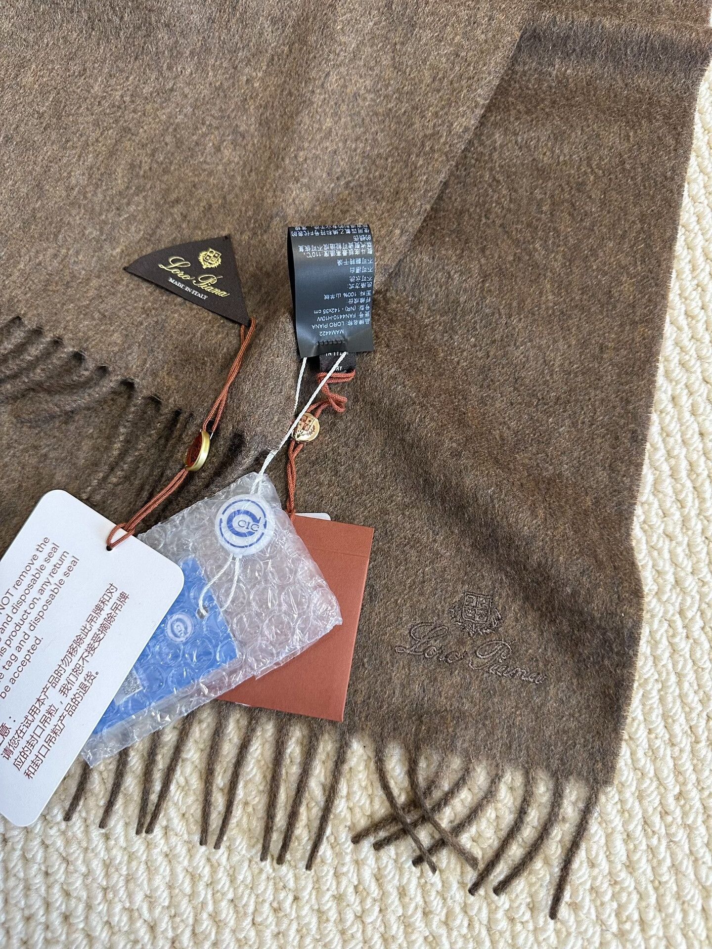 Loro Piana luxurious cashmere scarf by loropiana Size ONE SIZE - 1 Thumbnail