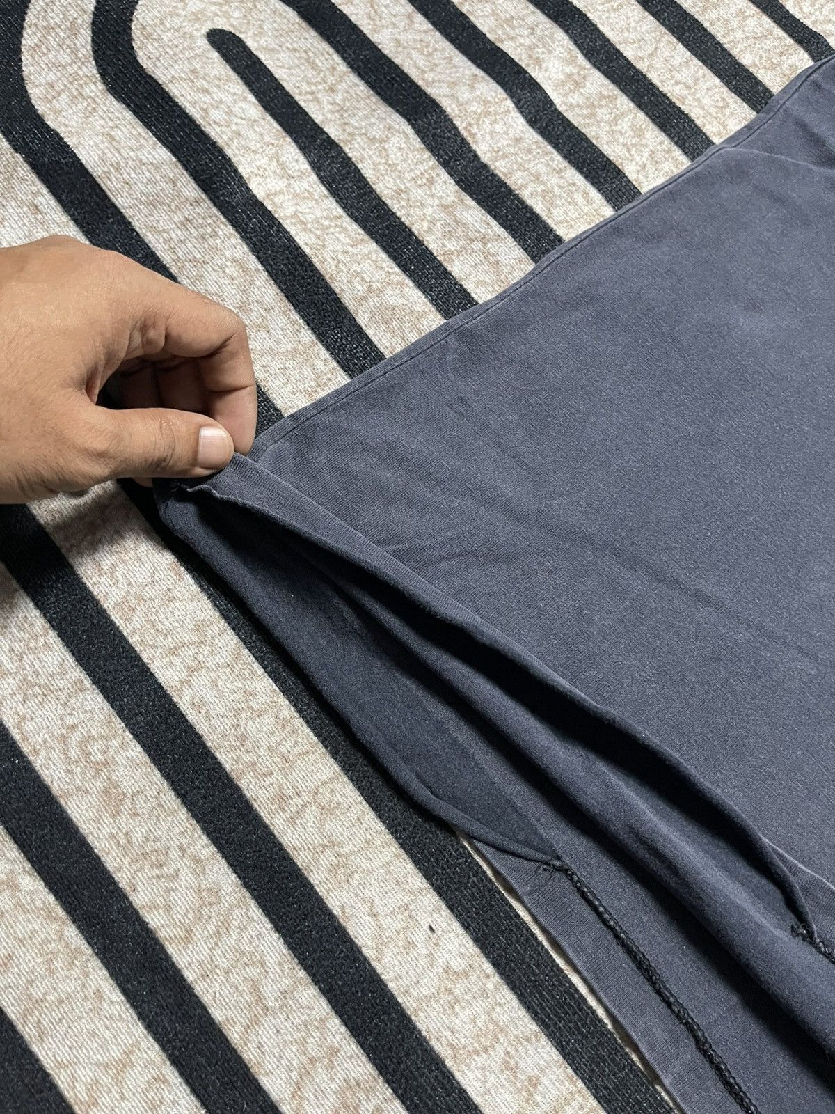 Undercover SS95 UNDERCOVER “UNDER THE PAVING STONES LIES THE BEACH”TEES Size US L / EU 52-54 / 3 - 6 Thumbnail