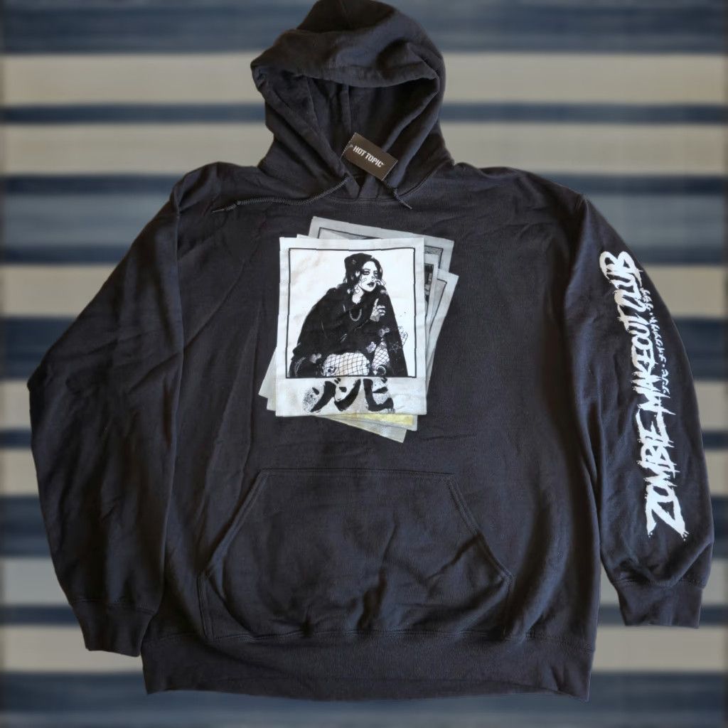 Hot Topic Hot Topic Hoodie Zombie Makeout Club Skater Polaroids Black L Pullover NWT Grunge Punk Emo Unisex Adults Graphic Print Hooded Long Sleeve Size US L / EU 52-54 / 3 - 1 Thumbnail