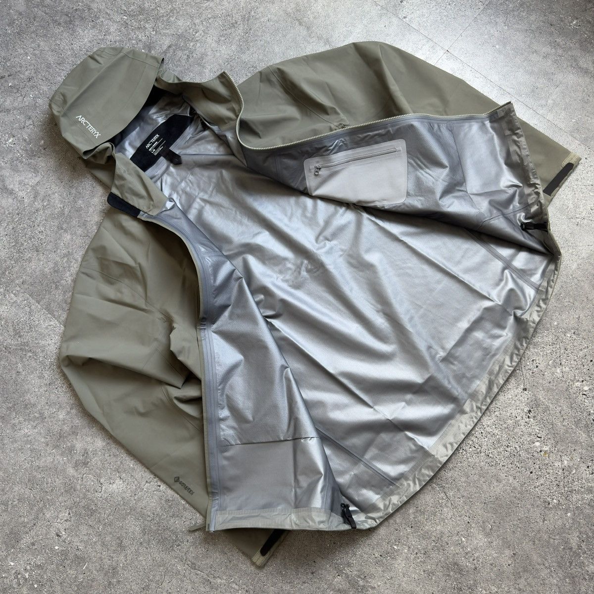 Arc'teryx Arc'teryx Beta Jacket Forage Ss2024 Size US L / EU 52-54 / 3 - 4 Thumbnail