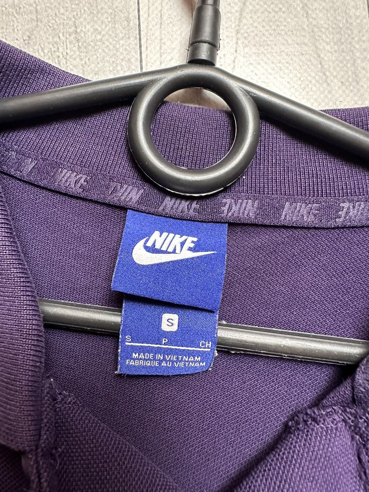 Nike × Vintage Vintage Nike Tottenham Spurs polo purple size S Size US S / EU 44-46 / 1 - 3 Thumbnail