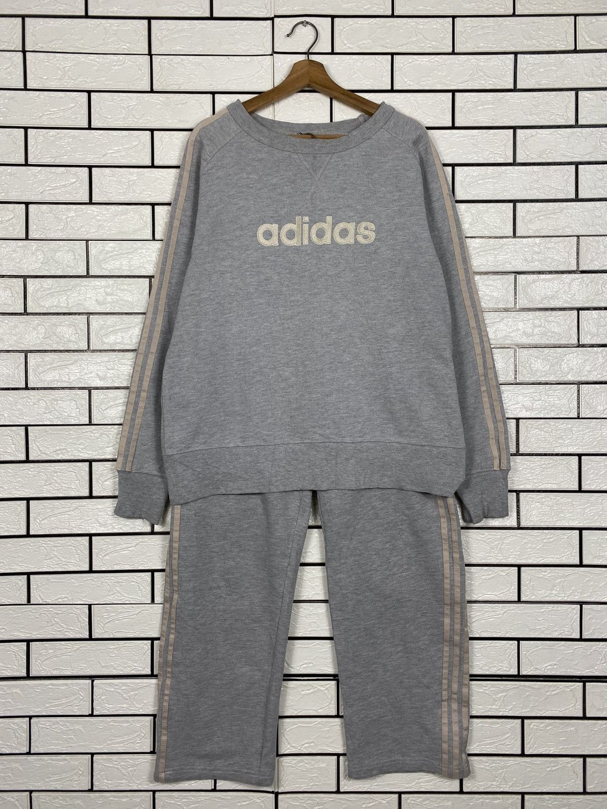 Adidas Full set sweathsirt and jogger pants adidas big logo Size US M / EU 48-50 / 2 - 2 Thumbnail