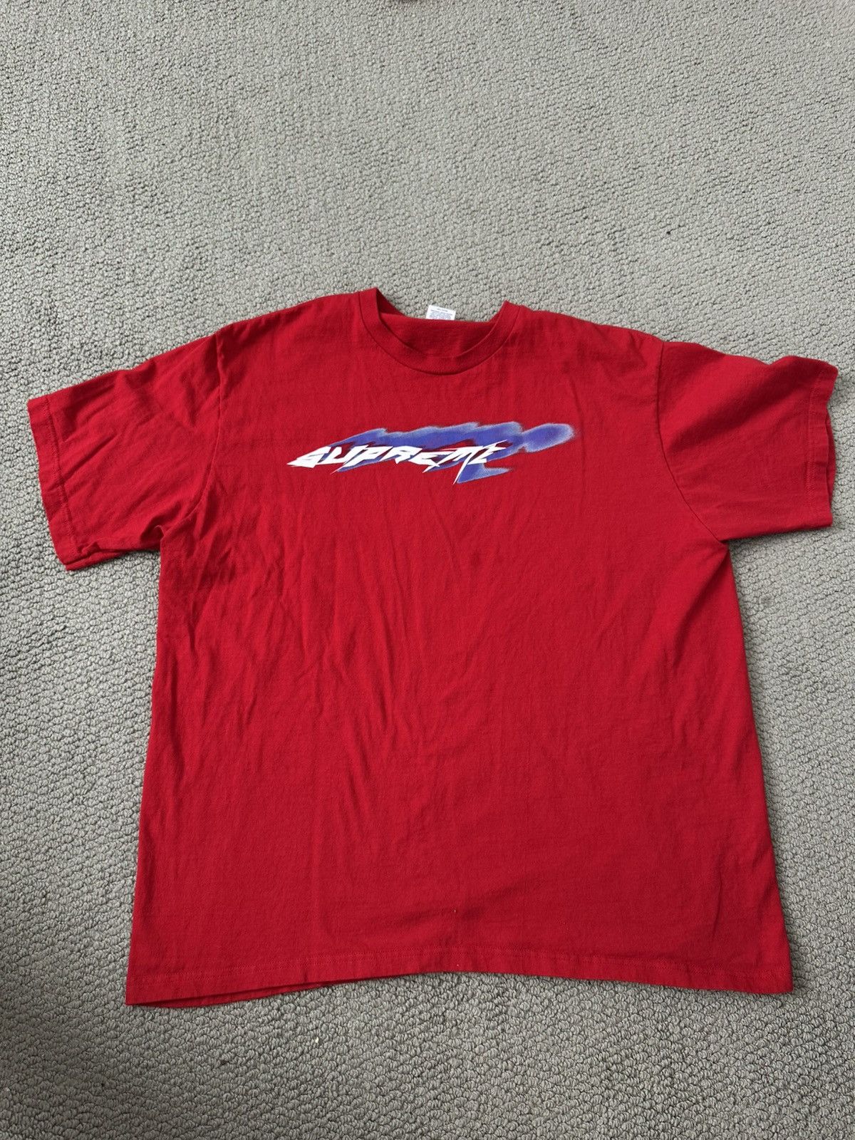 Supreme Supreme Wind Tee Red Size US XL / EU 56 / 4 - 1 Thumbnail
