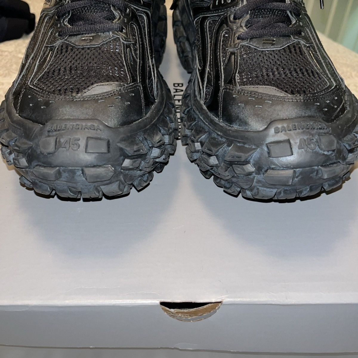 Balenciaga Balenciaga defenders size 45 Size US 12 / EU 45 - 3 Thumbnail