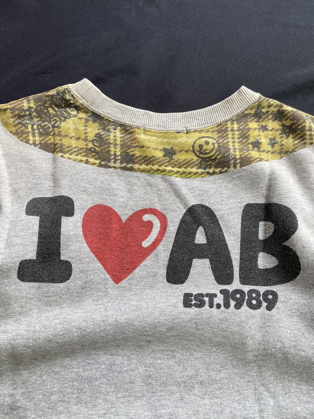 Angel Blue I LOVE AB ANGEL BLUE 89 SUN FADED SWEATSHIRT Size US S / EU 44-46 / 1 - 12 Thumbnail