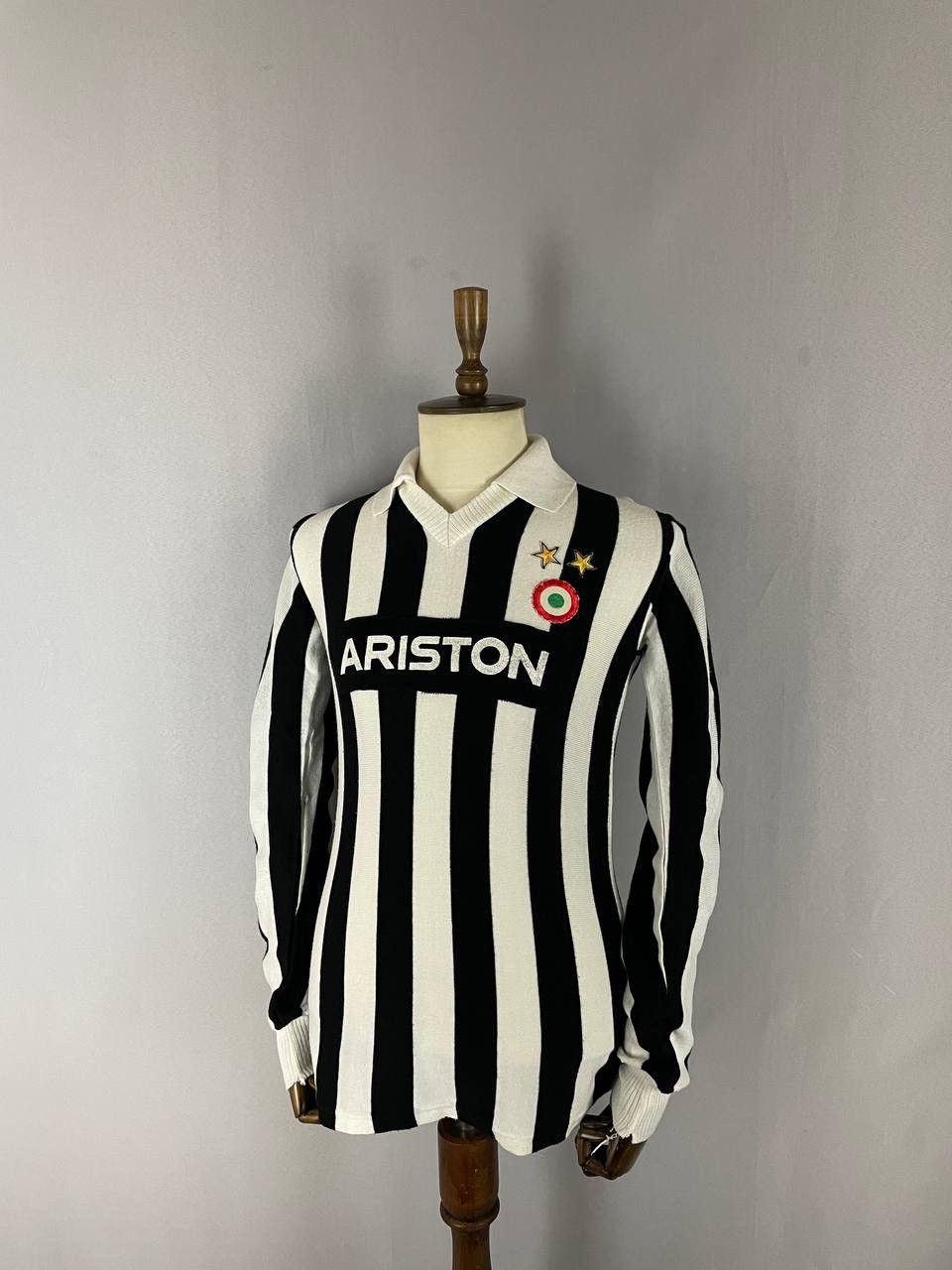 Vintage Juventus Jersey Tee T Shirt Ariston Vintage 1988 Rare Size US L / EU 52-54 / 3 - 1 Thumbnail