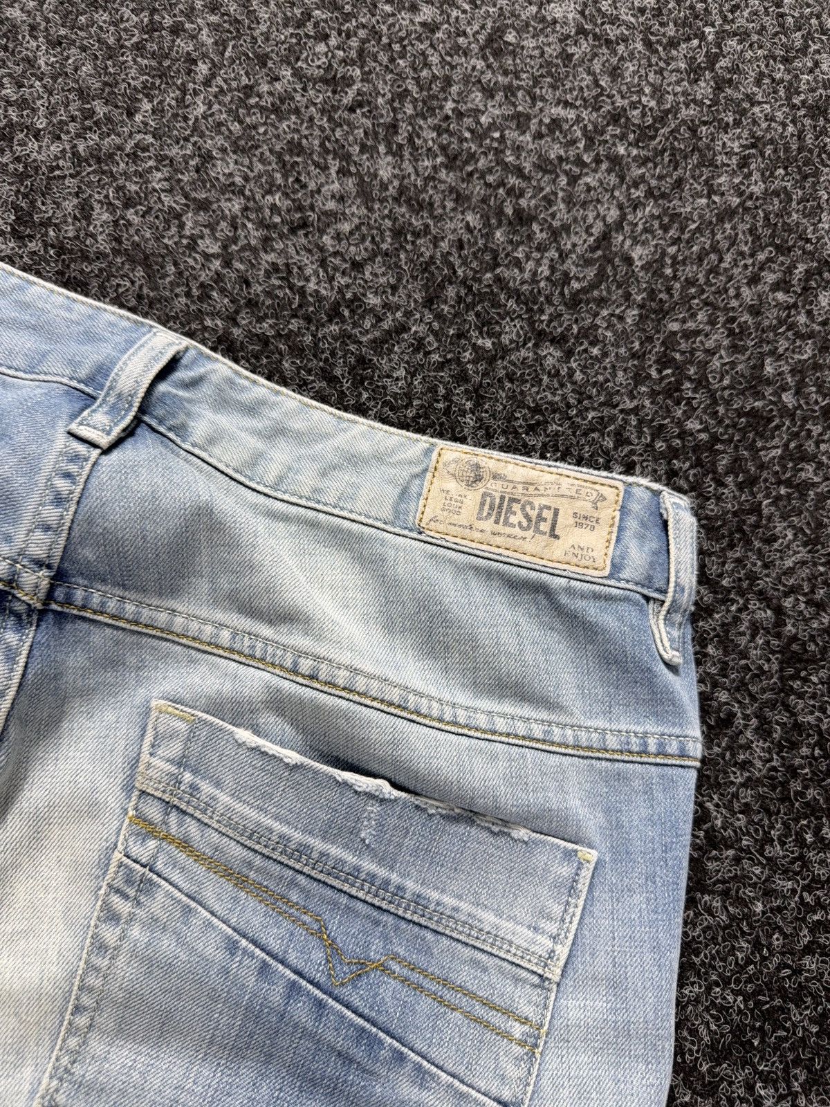 Diesel Luxury 00s Diesel Fayza Relaxed Tapered Rock Punk Jeans Y2K Size 29" - 17 Thumbnail
