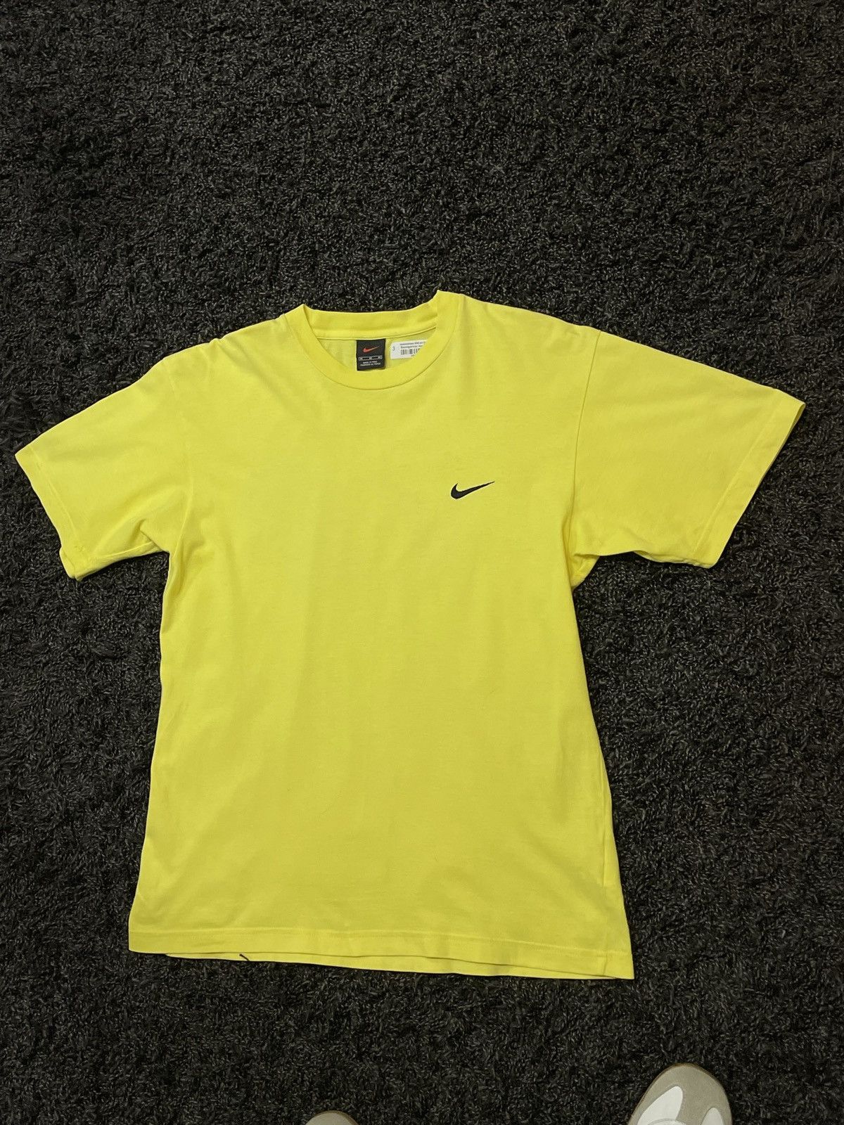Nike × Vintage Vintage Nike Rare tee Made in Peru 90s Rare T-shirt Y2K Size US M / EU 48-50 / 2 - 2 Thumbnail
