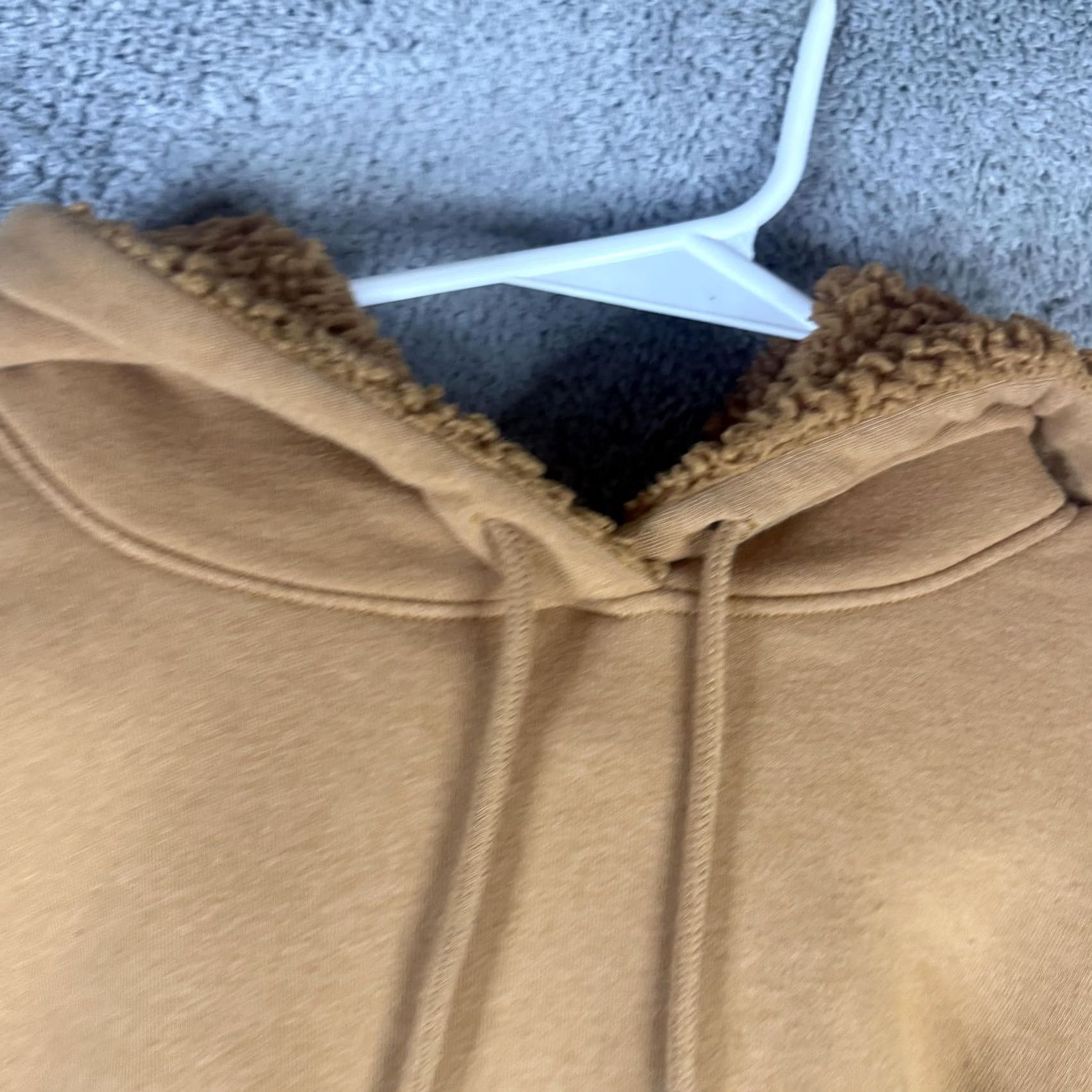 Vintage American Eagle Hoodie Womens Medium Brown Sherpa Fleece Kangaroo Pocket Pullover Crew Neck Front Pouch Casual Winter Size M / US 6-8 / IT 42-44 - 6 Thumbnail