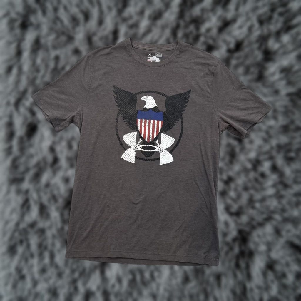 Under Armour Under Armour Shirt Mens Medium Gray HeatGear Eagle Shield USA Graphic Tee Top Size US M / EU 48-50 / 2 - 1 Thumbnail
