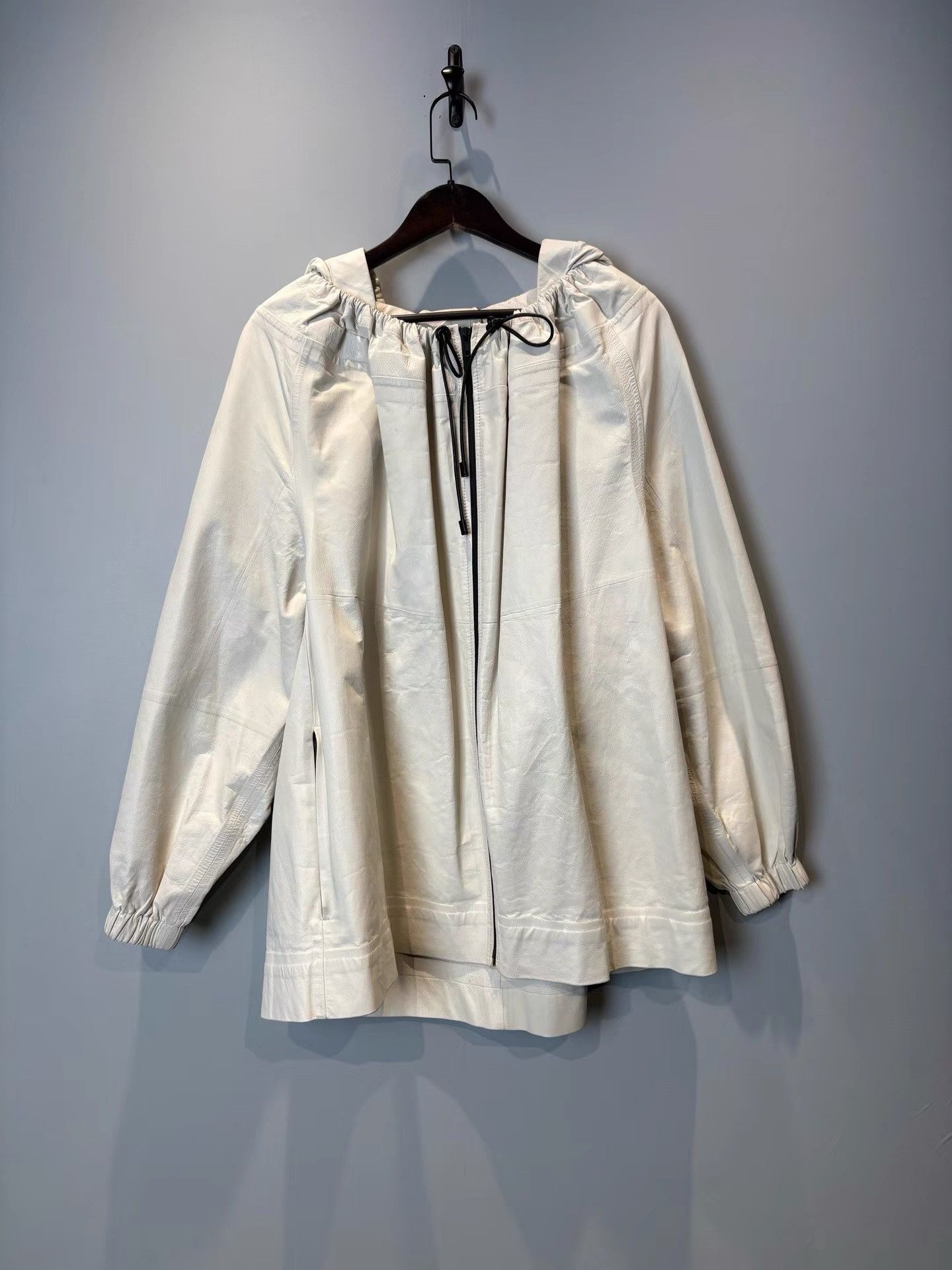 Celine Celine White Leather Hooded Coat 2018 FW Runway K36 Size XS / US 0-2 / IT 36-38 - 1 Thumbnail