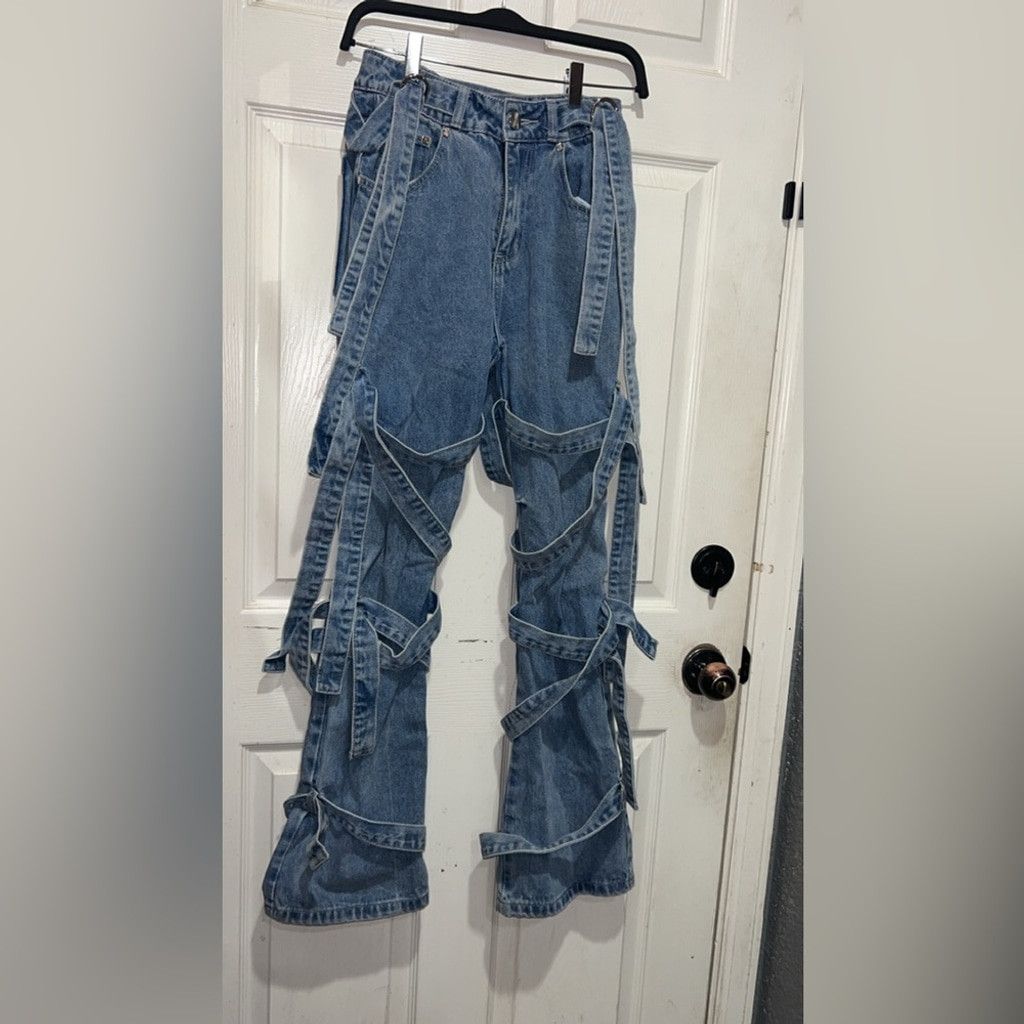 Maniere De Vior Manière De Voir Strap Cargo Jeans feat edgy leg strap detail Size 26" / US 2 / IT 38 - 1 Thumbnail