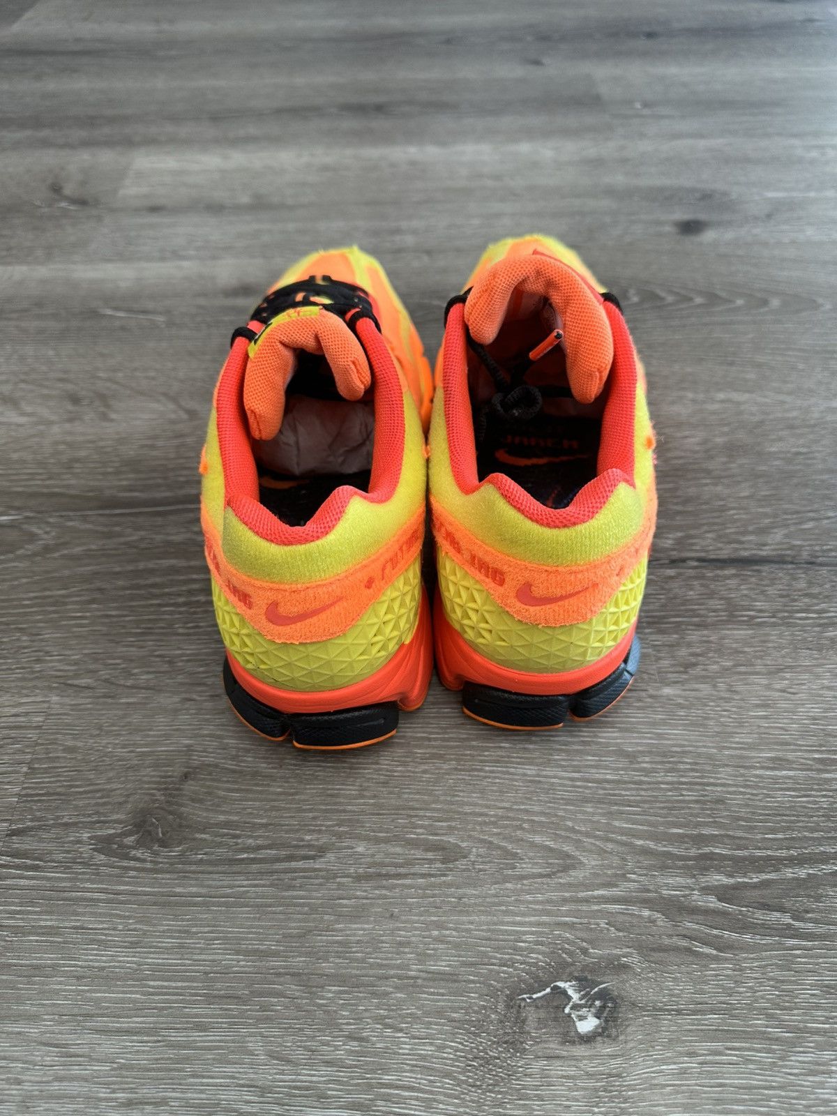 Nike Nike Zoom Vomero 5 “Doernbecher” **PRE-OWNED** Size US 9.5 / EU 42-43 - 4 Thumbnail
