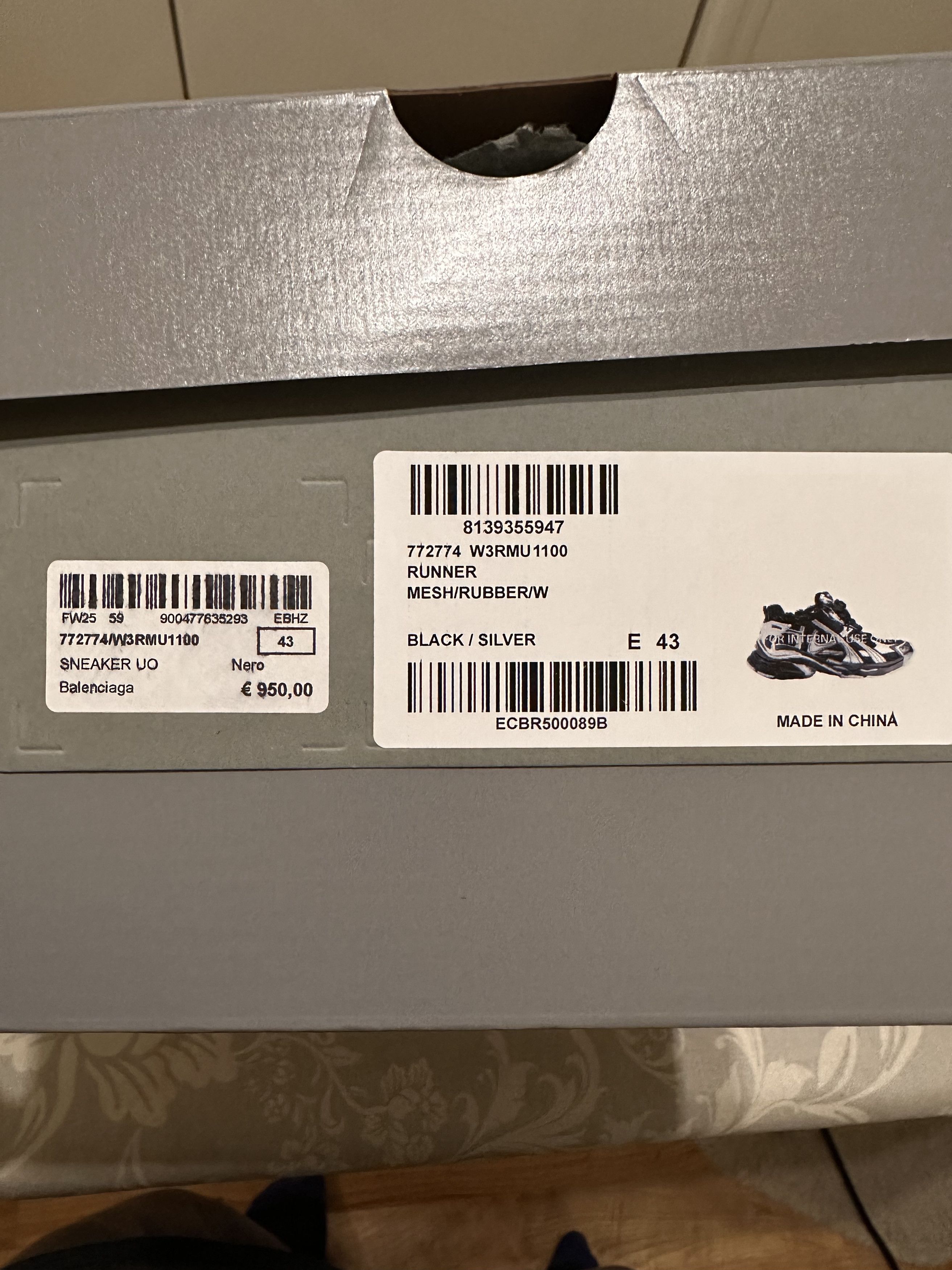 Balenciaga Balenciaga Runner Sneaker – Black / Silver (Size 43) Size US 10 / EU 43 - 13 Thumbnail
