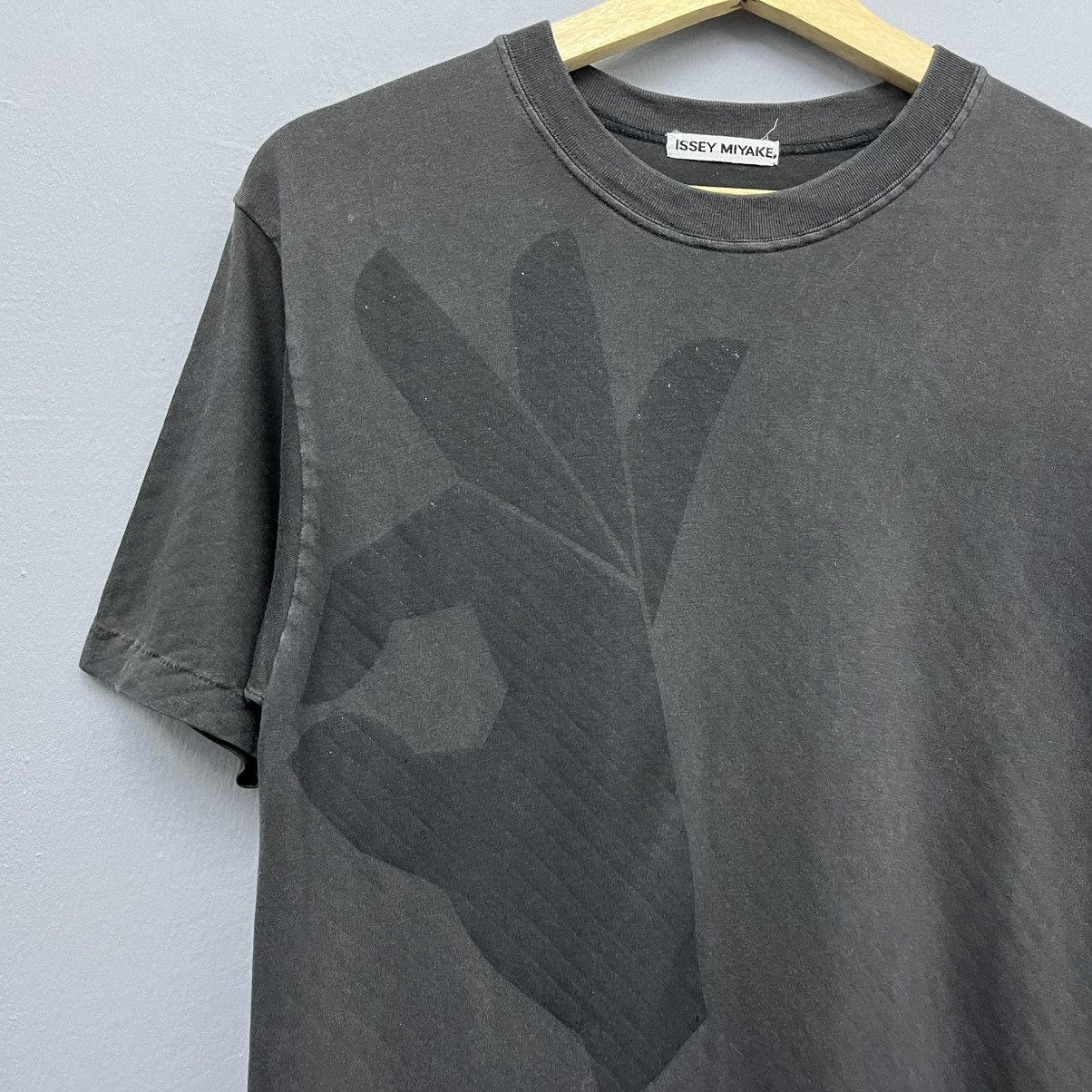 Issey Miyake Issey Miyake T-Shirt Size US S / EU 44-46 / 1 - 5 Thumbnail
