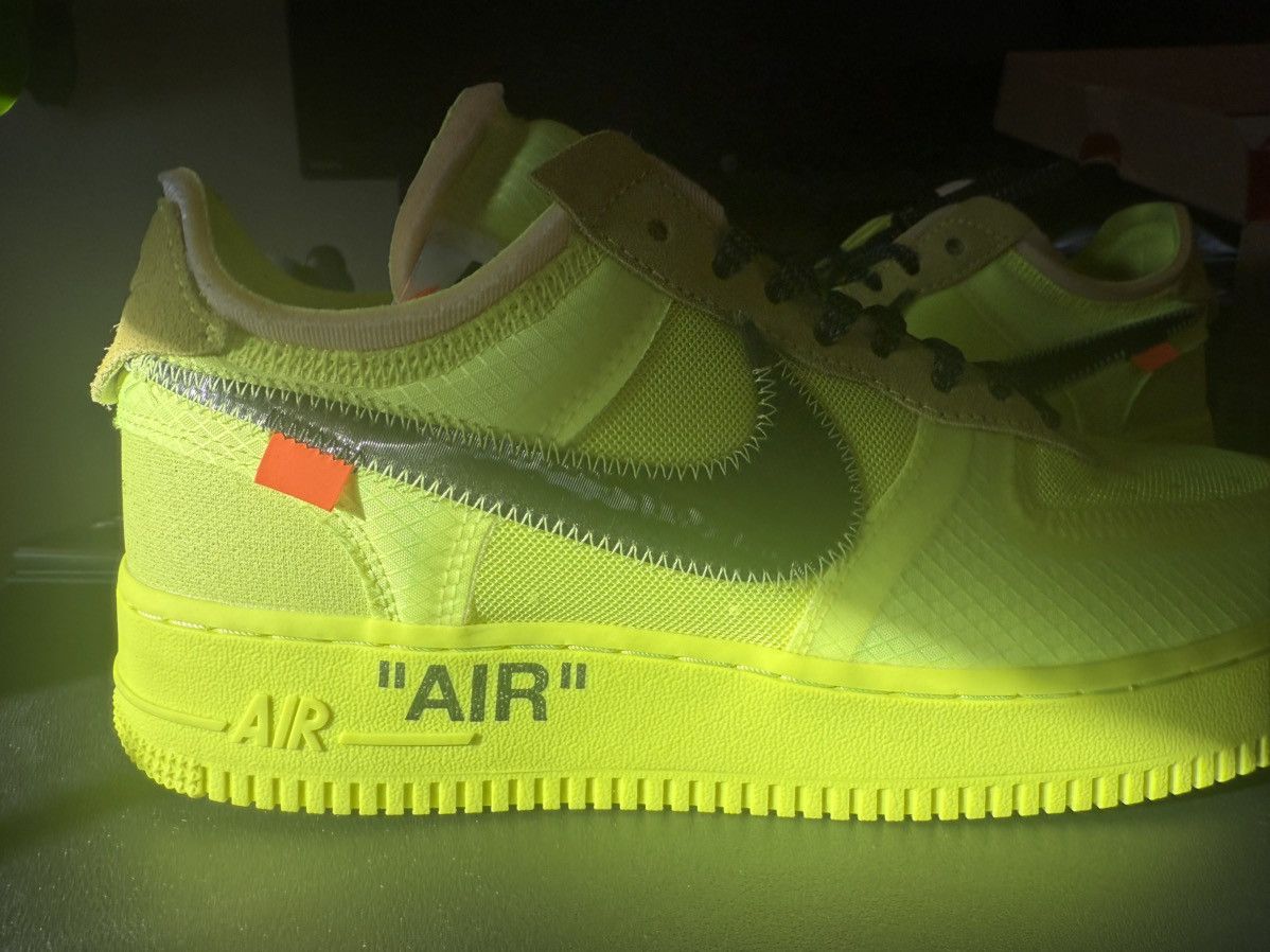 Off-White Nike Air Force 1 Low Off-White Volt Size US 9 / EU 42 - 6 Thumbnail