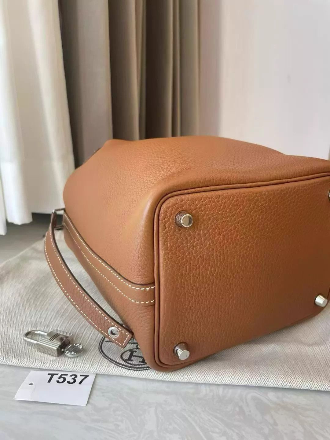 Hermes Hermès Picotin 18 Taupe New Y Stamp Dust Bag Key T537 Size ONE SIZE - 8 Thumbnail