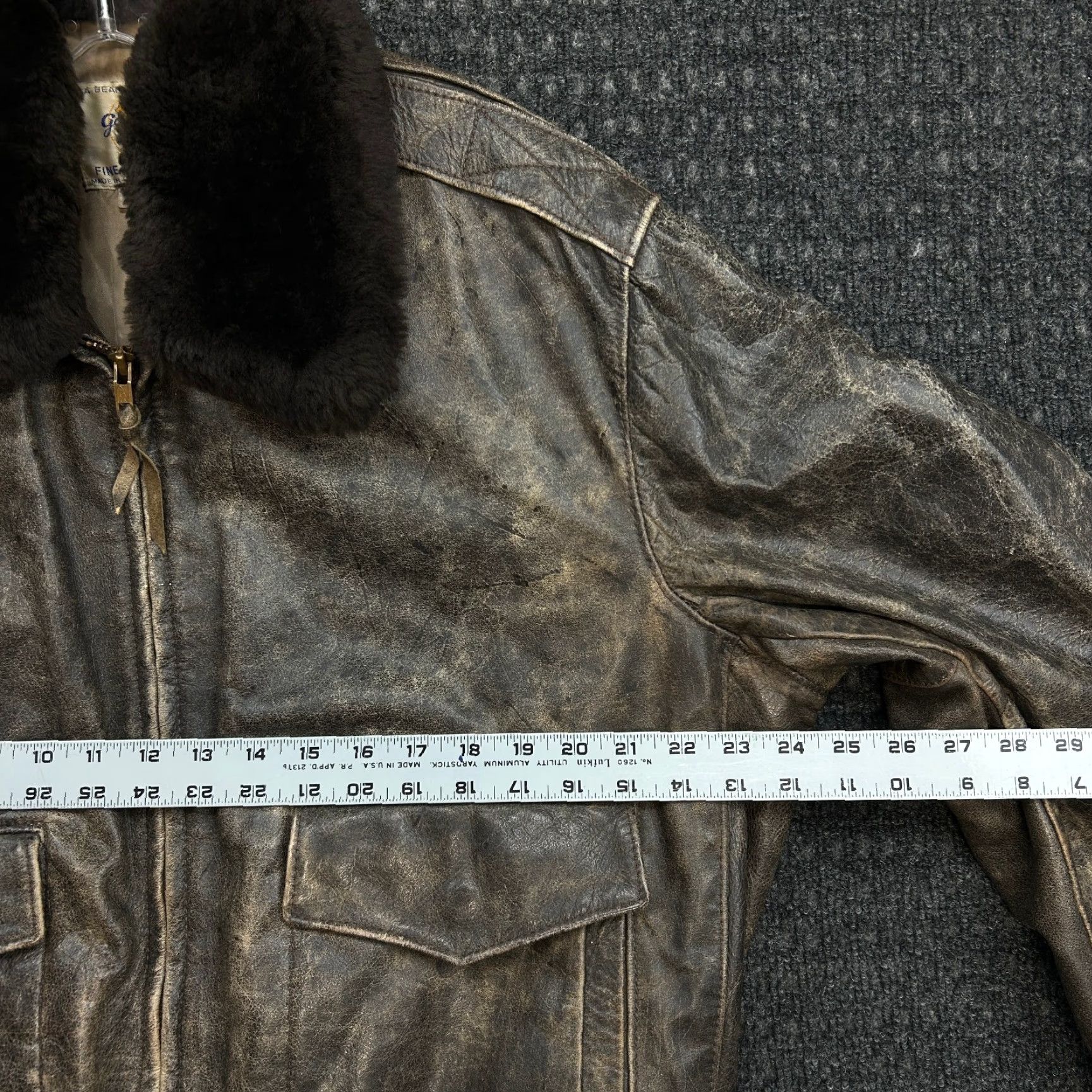 Vintage VINTAGE Golden Bear Leather Jacket Bomber Aviator Flight Fur Collar 46 Made USA Size US S / EU 44-46 / 1 - 5 Thumbnail