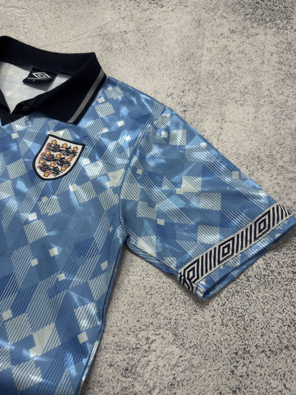 Umbro UMBRO ENGLAND 1990-1992 THIRD FOOTBALL SHIRT SOCCER JERSEY Size US M / EU 48-50 / 2 - 7 Thumbnail