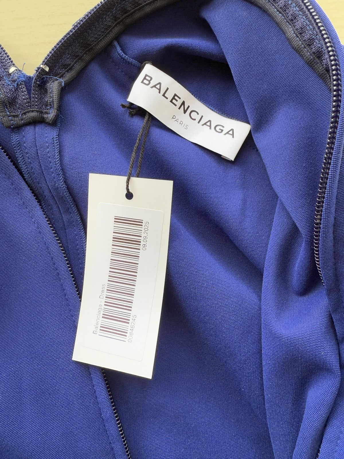 Balenciaga Balenciaga dress from pre-fall 2017 Size S / US 4 / IT 40 - 8 Thumbnail