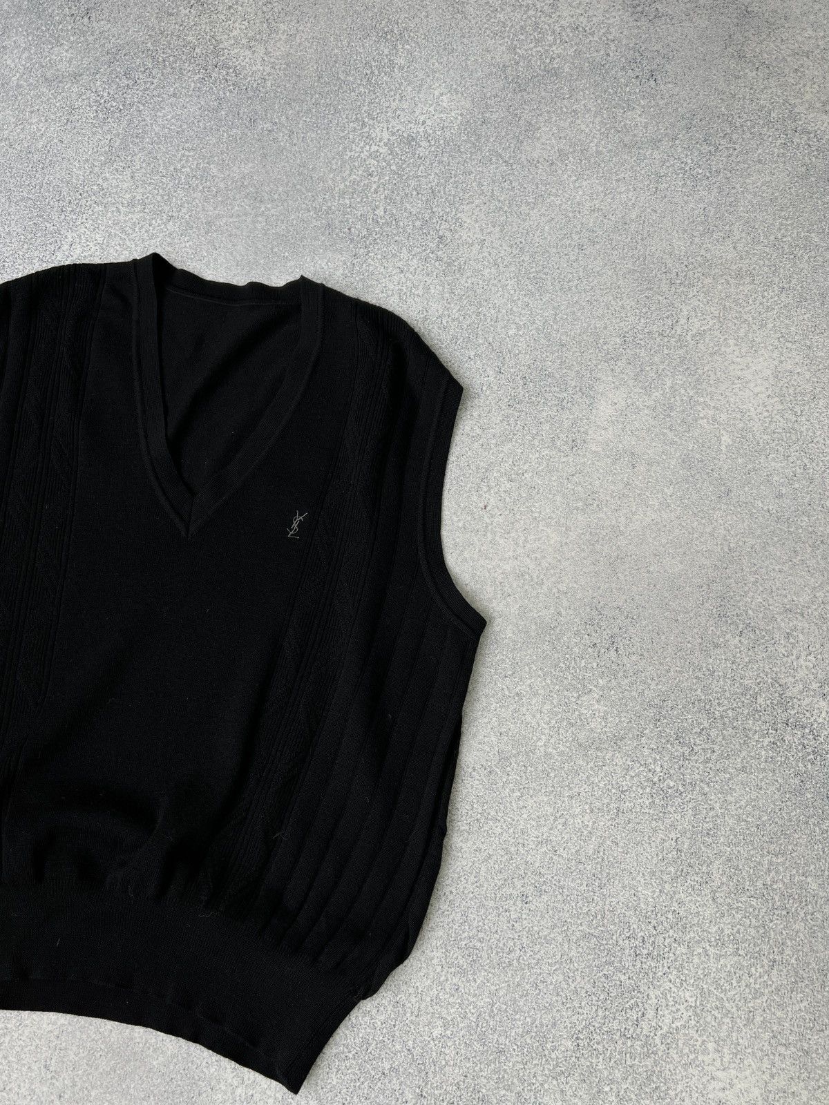 Vintage × Yves Saint Laurent Vintage YSL Yves Saint Laurent cashmere vest Size US L / EU 52-54 / 3 - 7 Thumbnail