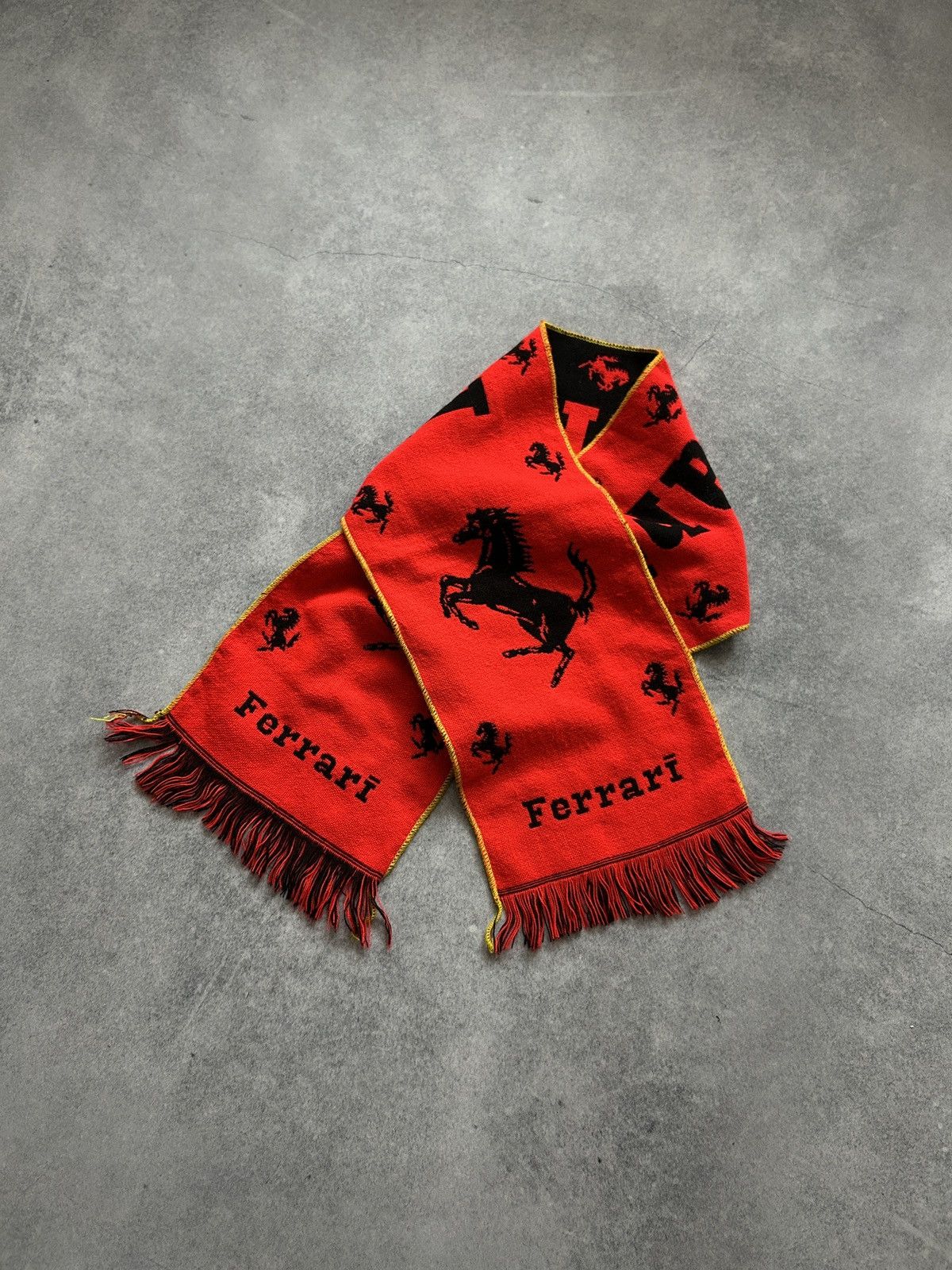 Ferrari × Vintage Vintage Ferrari Big logo rare red/black scarf y2k Size ONE SIZE - 1 Thumbnail