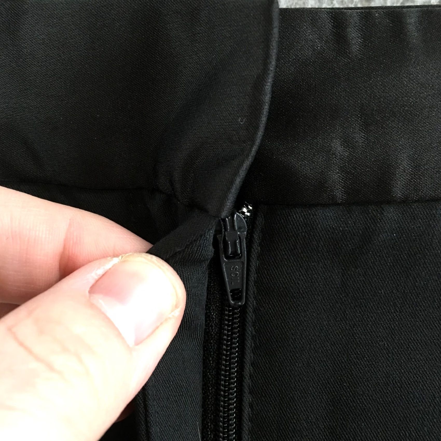 Worthington Worthington Pants Womens 22W Black Wrinkle Free Straight Leg Zip Fly Casual NEW Pants Women 22W Black Wrinkle Free Straight Leg Zip Fly Casual NEW Size 40" / US 18 - 5 Thumbnail