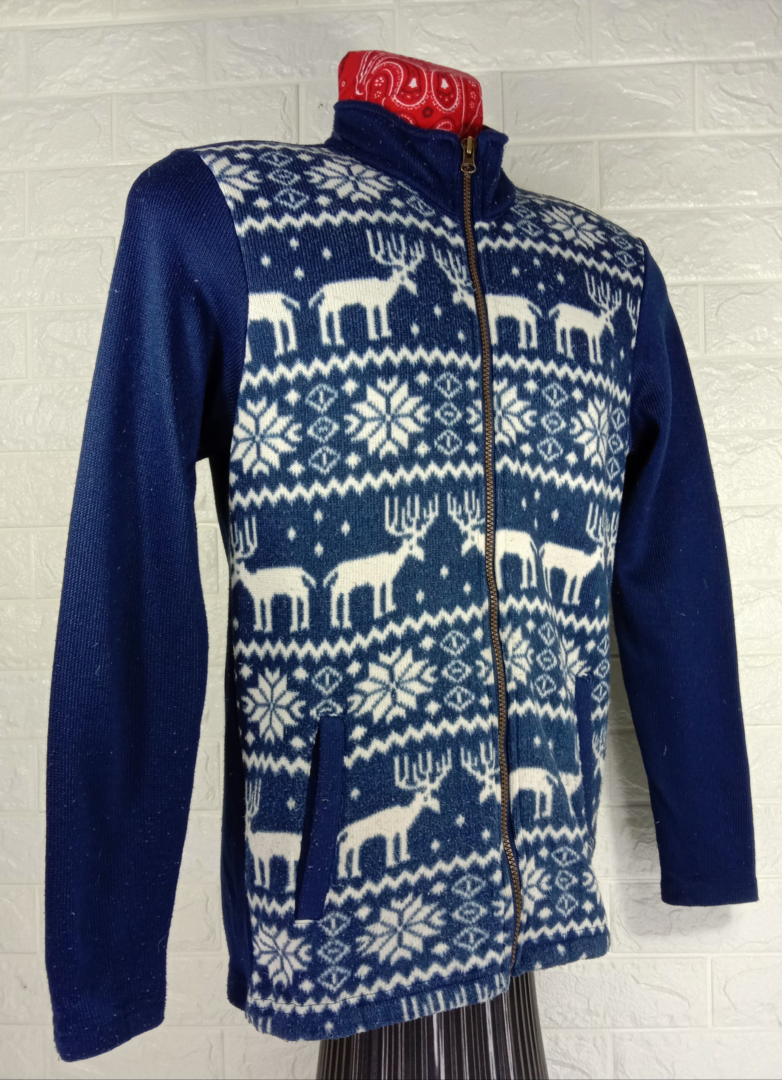 Japanese Brand Vintage Lowe Alpine Navajo Design Sweater Size US M / EU 48-50 / 2 - 2 Thumbnail