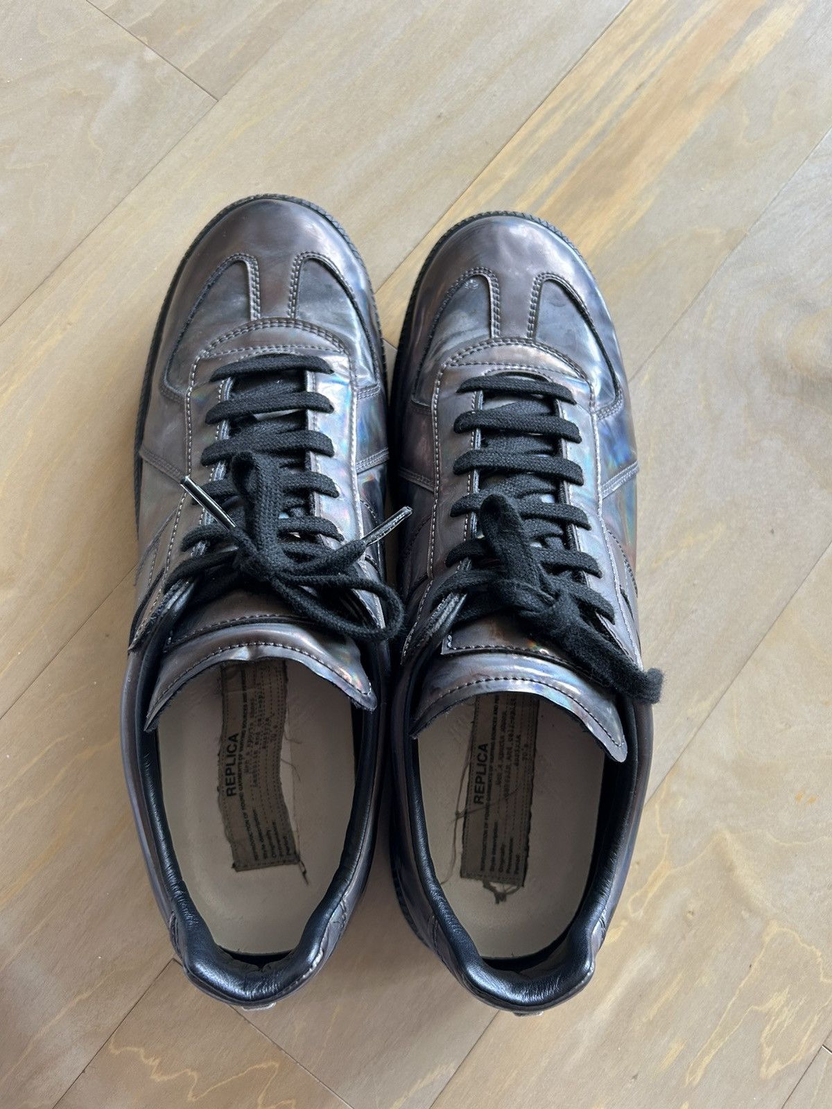 Maison Margiela Maison Margiela Hologram Replica sneakers Size US 10.5 / EU 43-44 - 6 Thumbnail