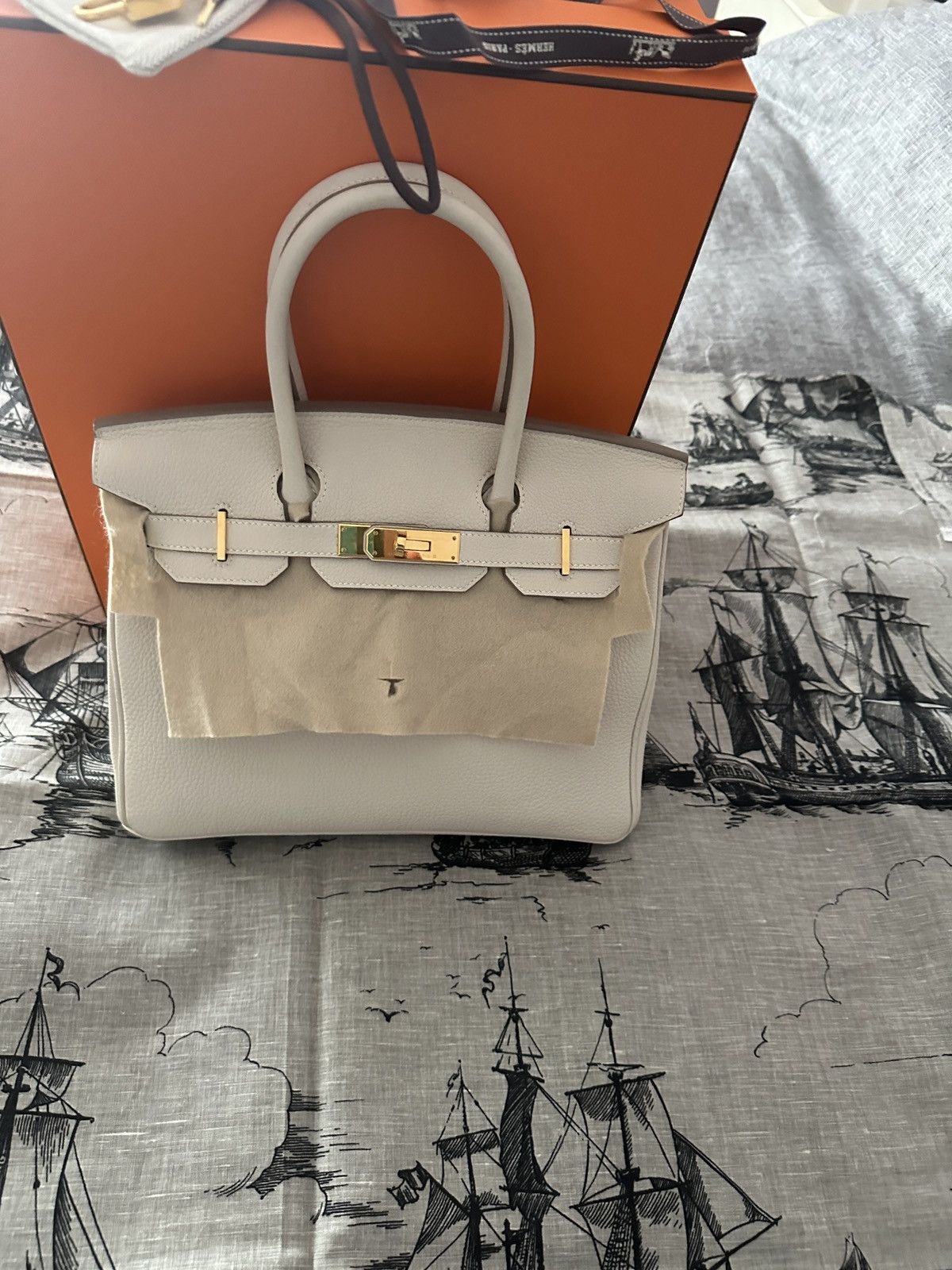 Hermes Hermes Birkin 30Togo Handbag w gold hardware Size ONE SIZE - 4 Thumbnail