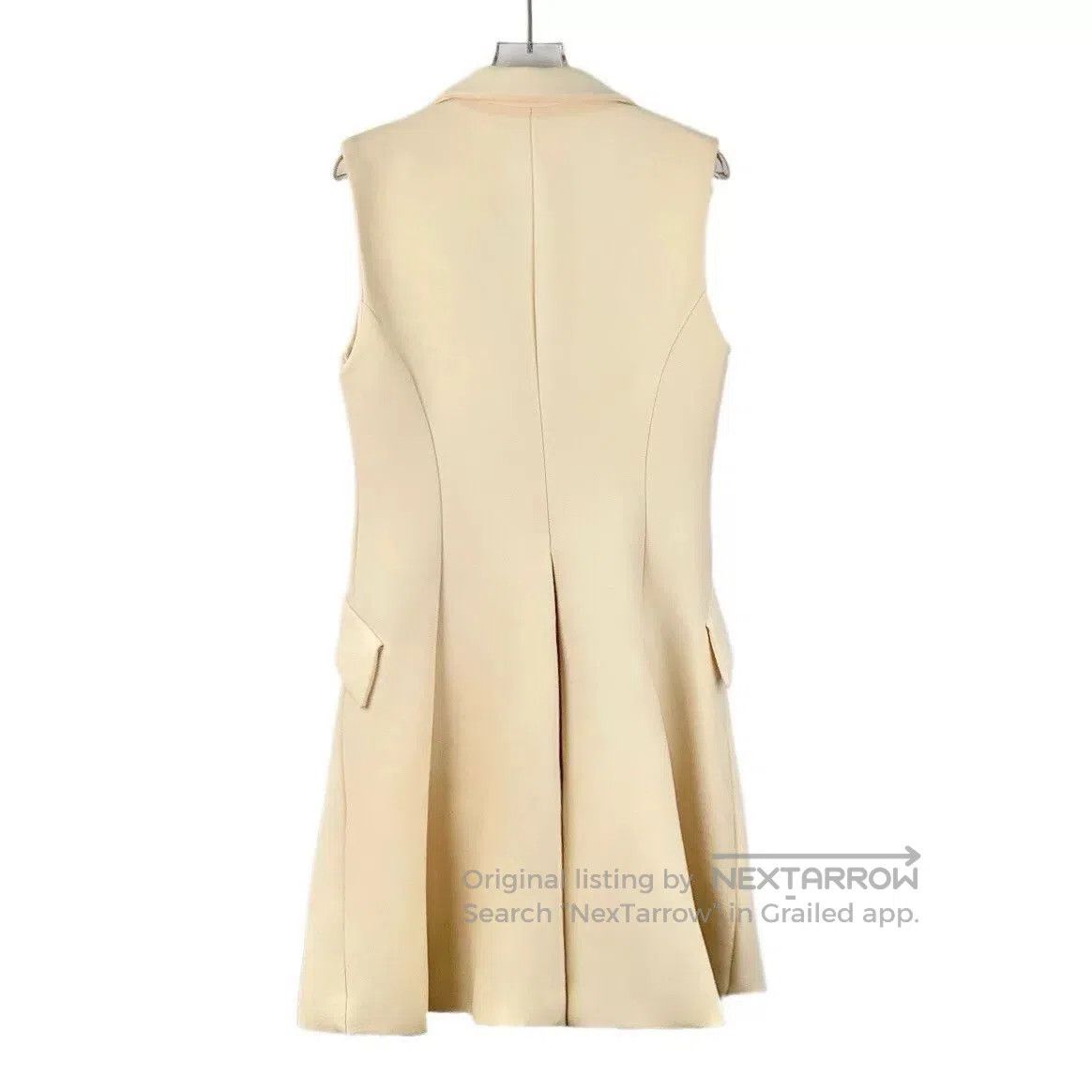Dior beige wool sleeveless double. Size US 38 / EU 54 - 2 Thumbnail