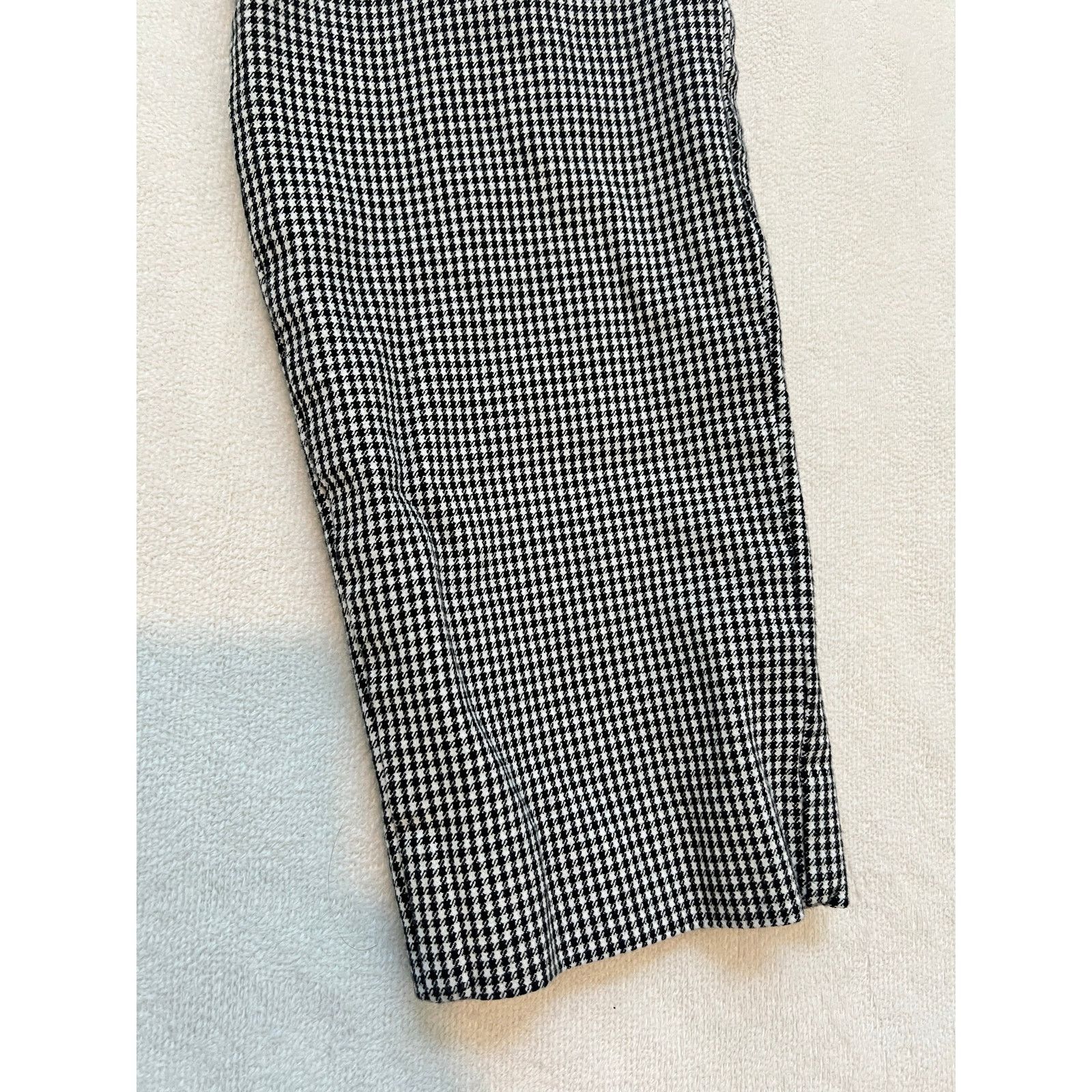 Old Navy Old Navy Pixie High Rise Houndstooth Chino Pants Size 4 Size 27" / US 4 / IT 40 - 3 Thumbnail