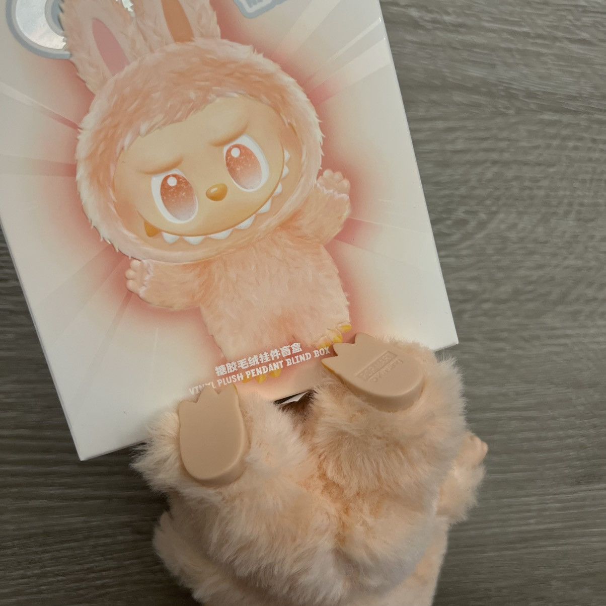 POP MART Labubu Big Into Energy Happiness Monster Size ONE SIZE - 5 Thumbnail