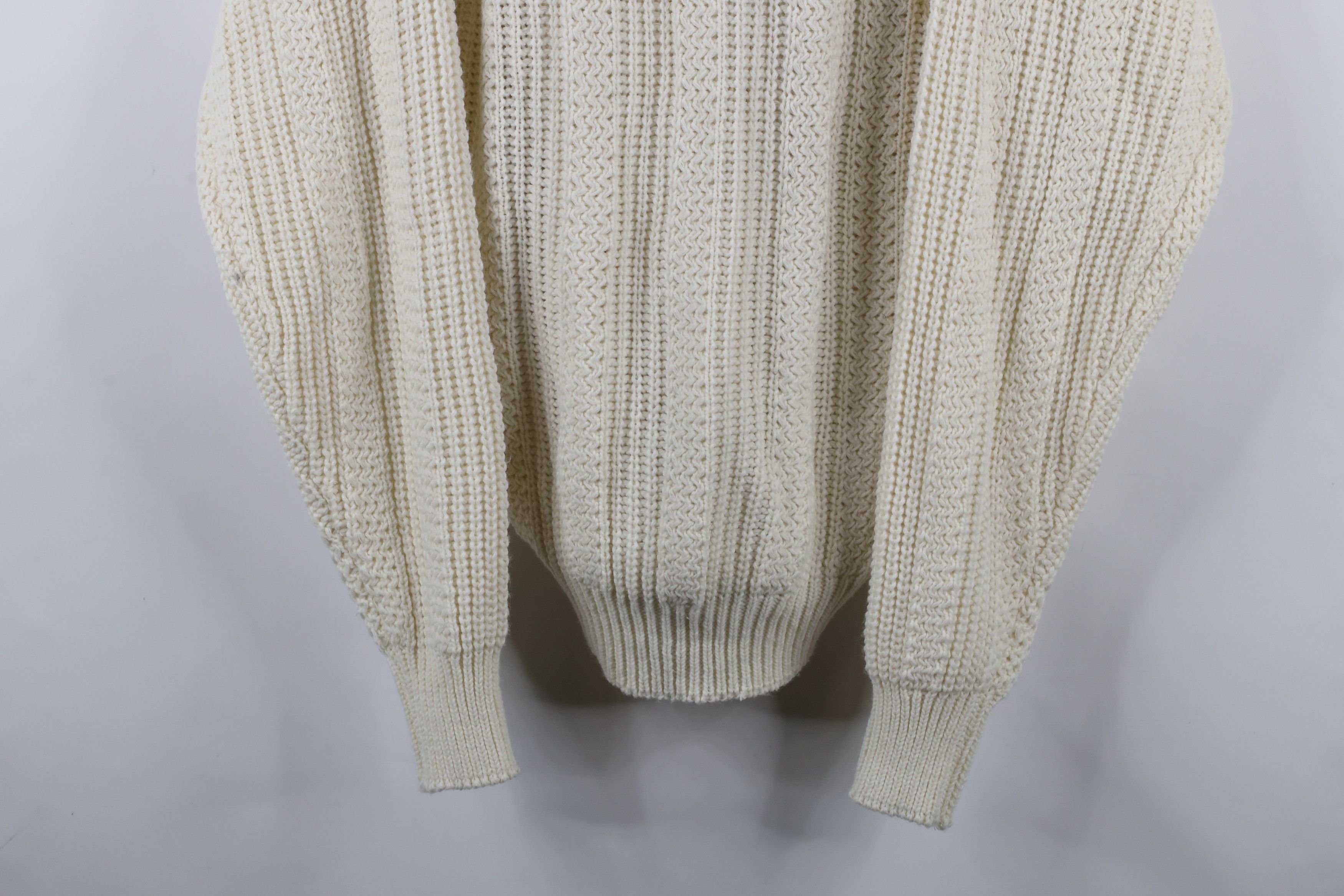 Vintage Vintage 90s Streetwear Ribbed Knit Crewneck Sweater Cream Size US M / EU 48-50 / 2 - 3 Thumbnail