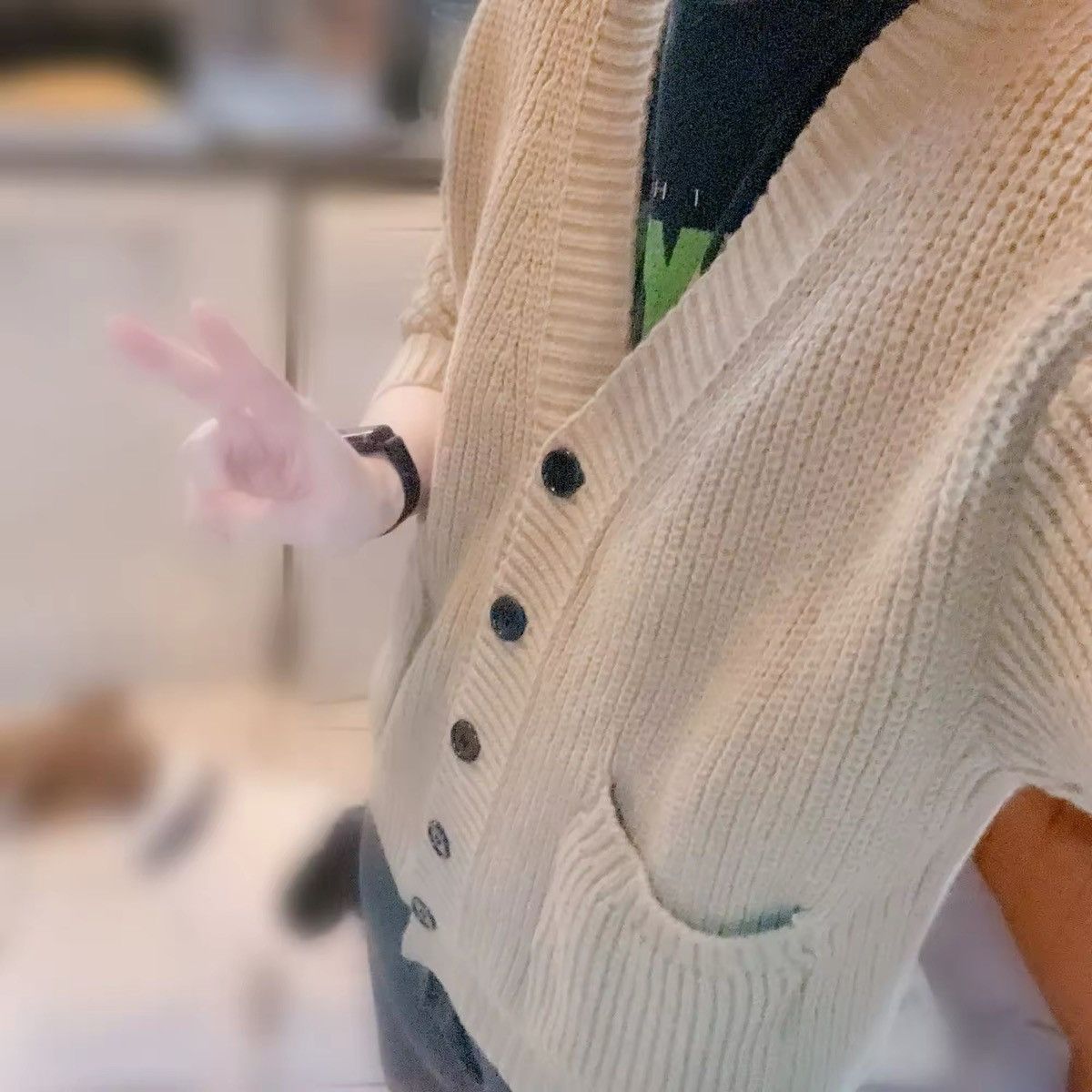 Japanese Brand × Vintage Autumn Winter Women Cardigan Size US M / EU 48-50 / 2 - 4 Thumbnail