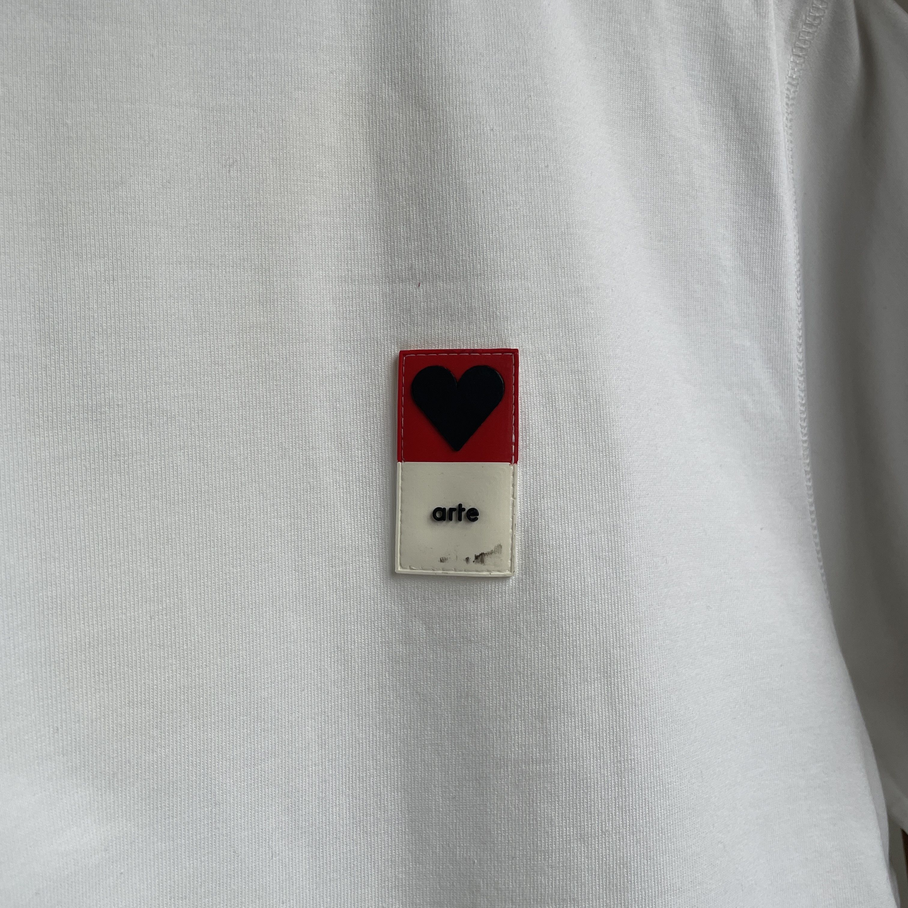 Other Arte Heart Logo Heavy T-Shirt Size L Size US L / EU 52-54 / 3 - 4 Thumbnail