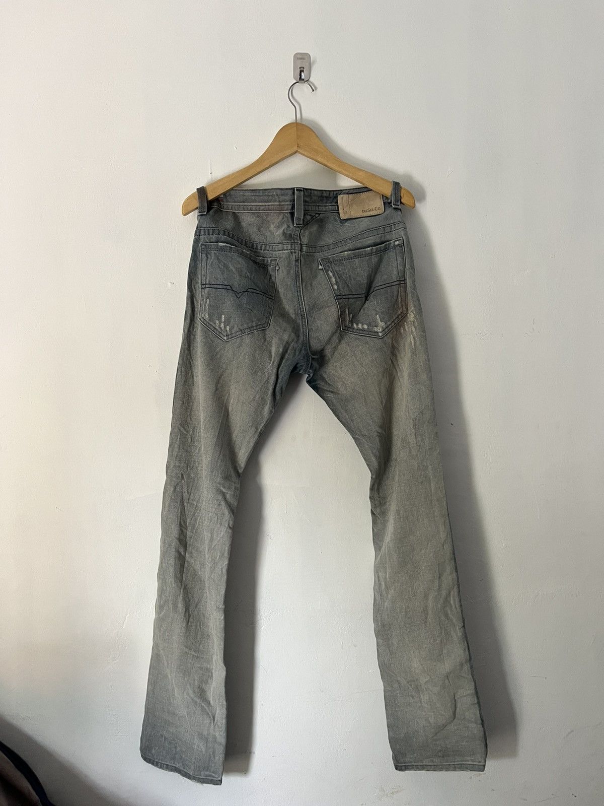 Diesel 2000s Diesel thavar distressed mudwash jeans Size US 30 / EU 46 - 3 Thumbnail